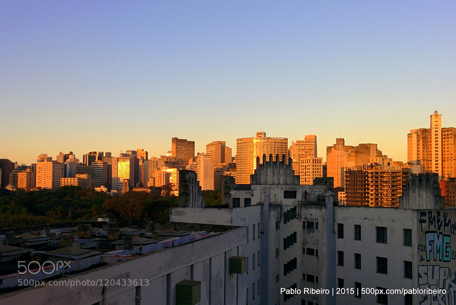 LG Nexus 5 sample photo. Take a step back photography
