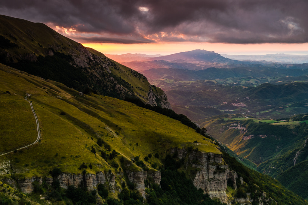 Into the valley of the hobbits by Giuseppe Barino on 500px.com