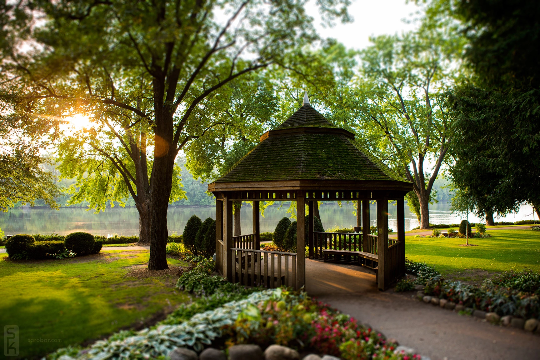 Munsinger Garden St. Cloud by Sarobar Kasaju Photo 12370581 / 500px