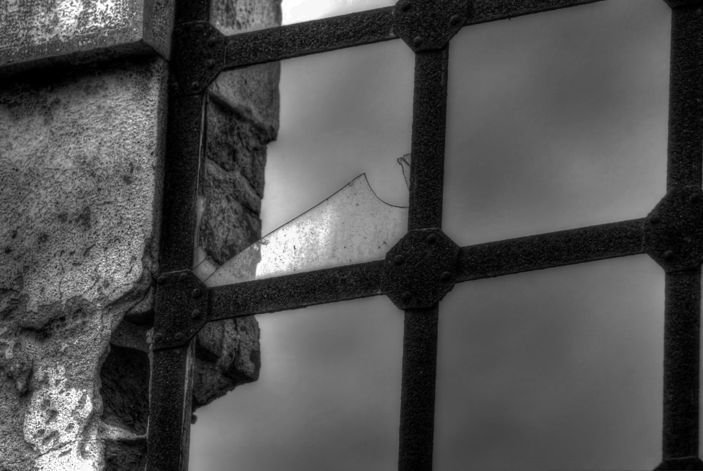 Simple Things Like Broken by Luis Pereira on 500px.com