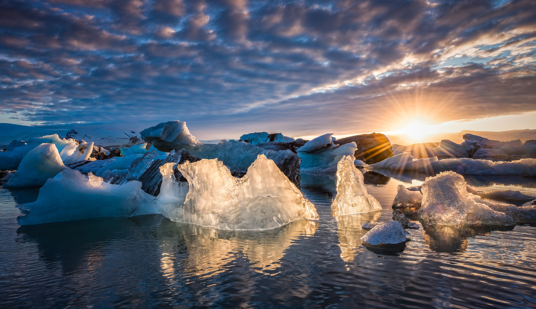 Burning Icebergs by Hans-Peter Deutsch / 500px