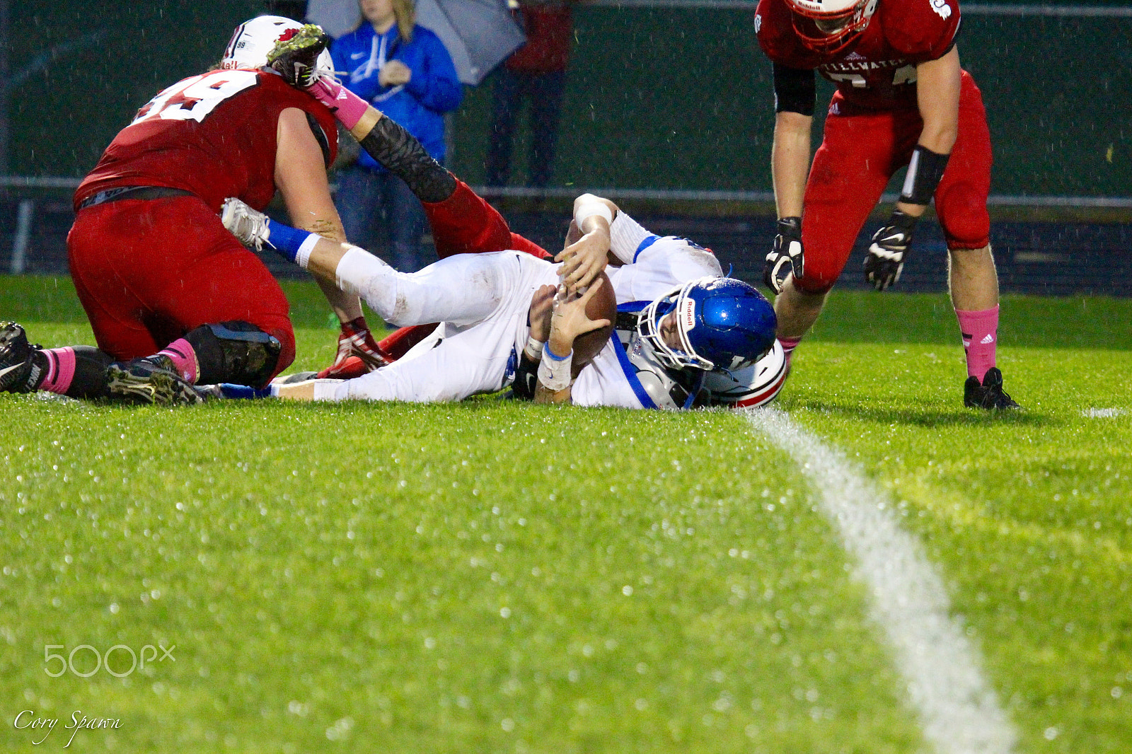 Canon EF 100-400mm F4.5-5.6L IS USM sample photo. Ponies homecoming photography
