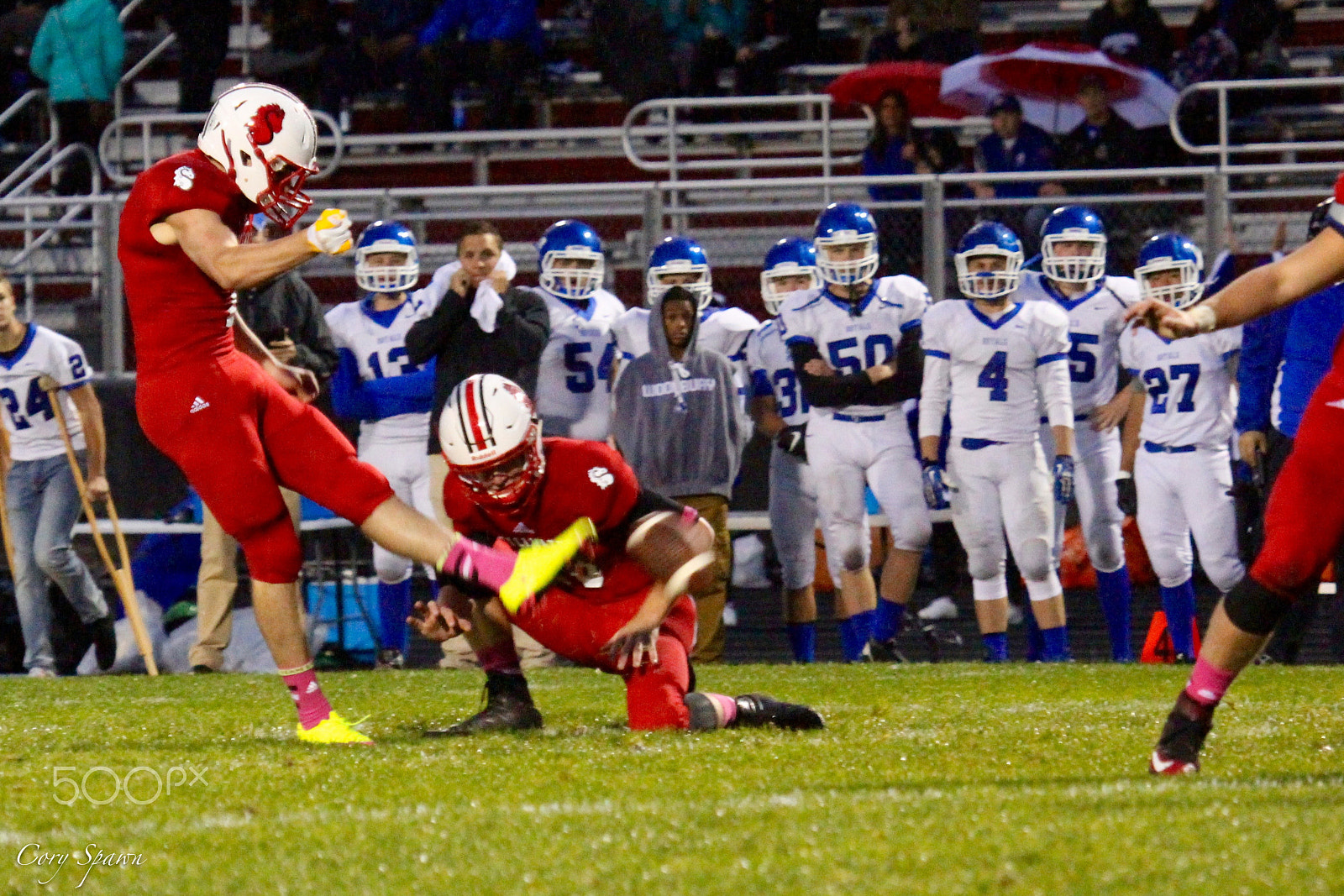 Canon EF 100-400mm F4.5-5.6L IS USM sample photo. Ponies homecoming photography