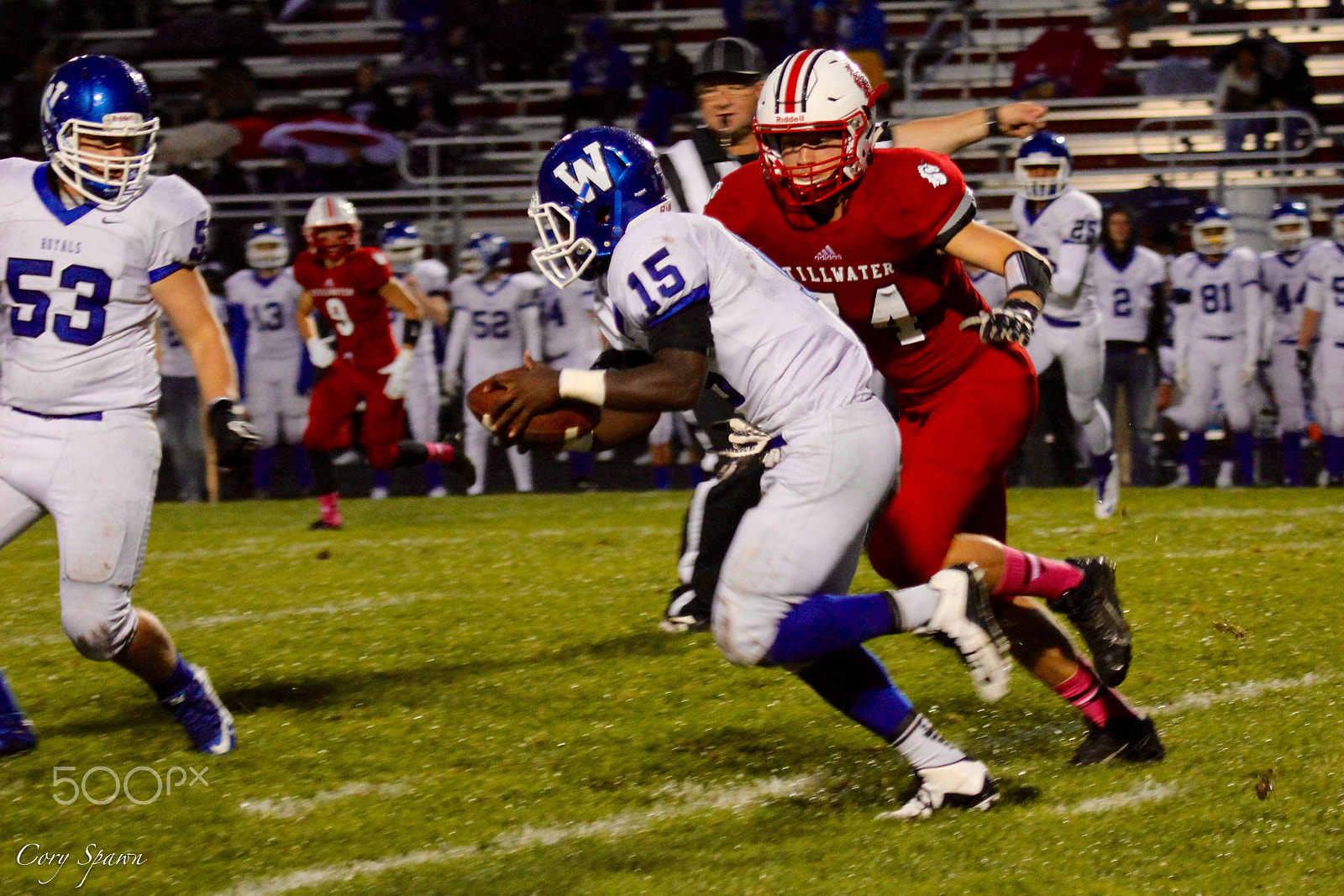 Canon EF 100-400mm F4.5-5.6L IS USM sample photo. Ponies homecoming photography