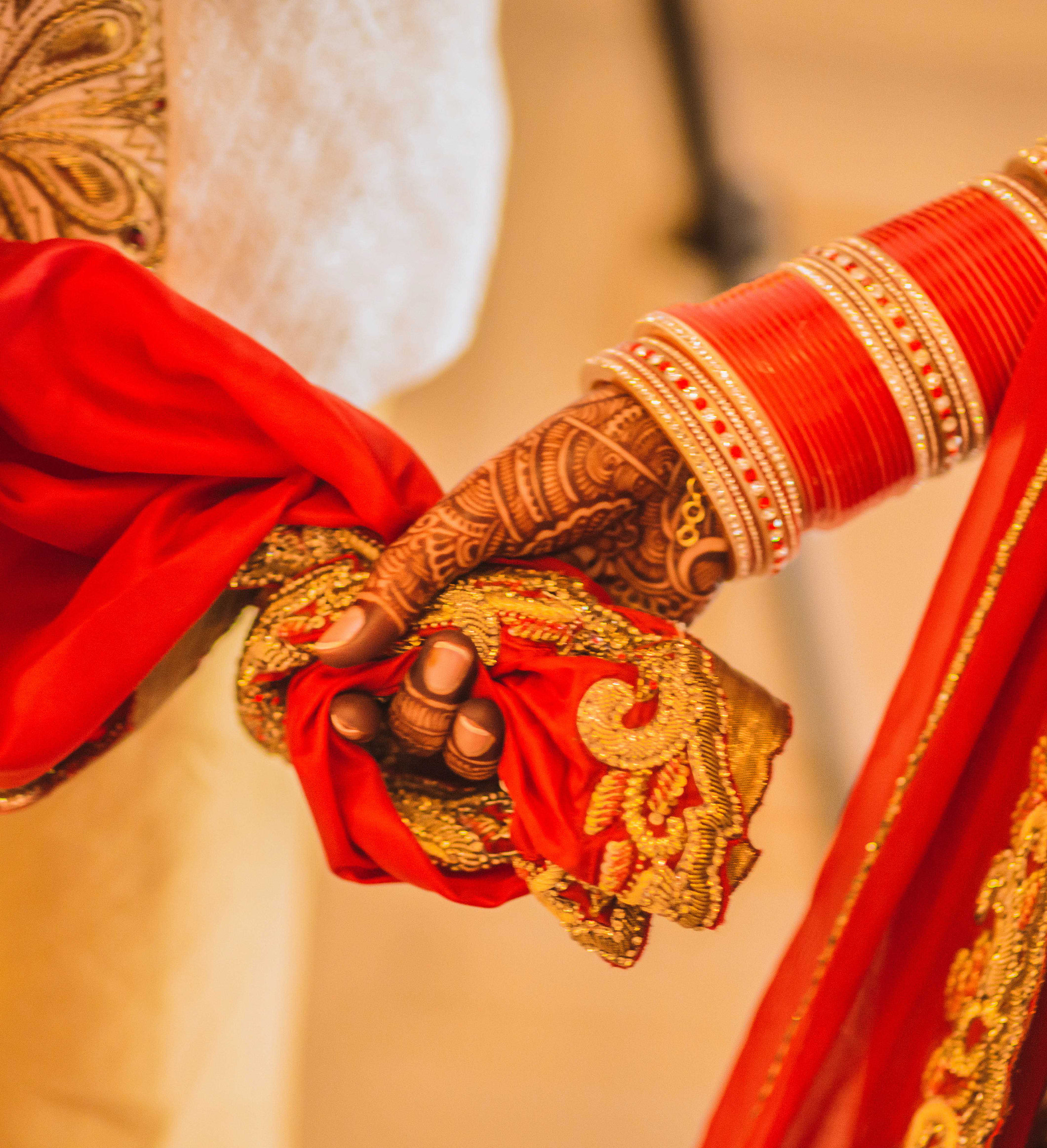 Nikon D800 + Nikon AF Nikkor 105mm F2D DC sample photo. Maneesh+divya gurudwara photography