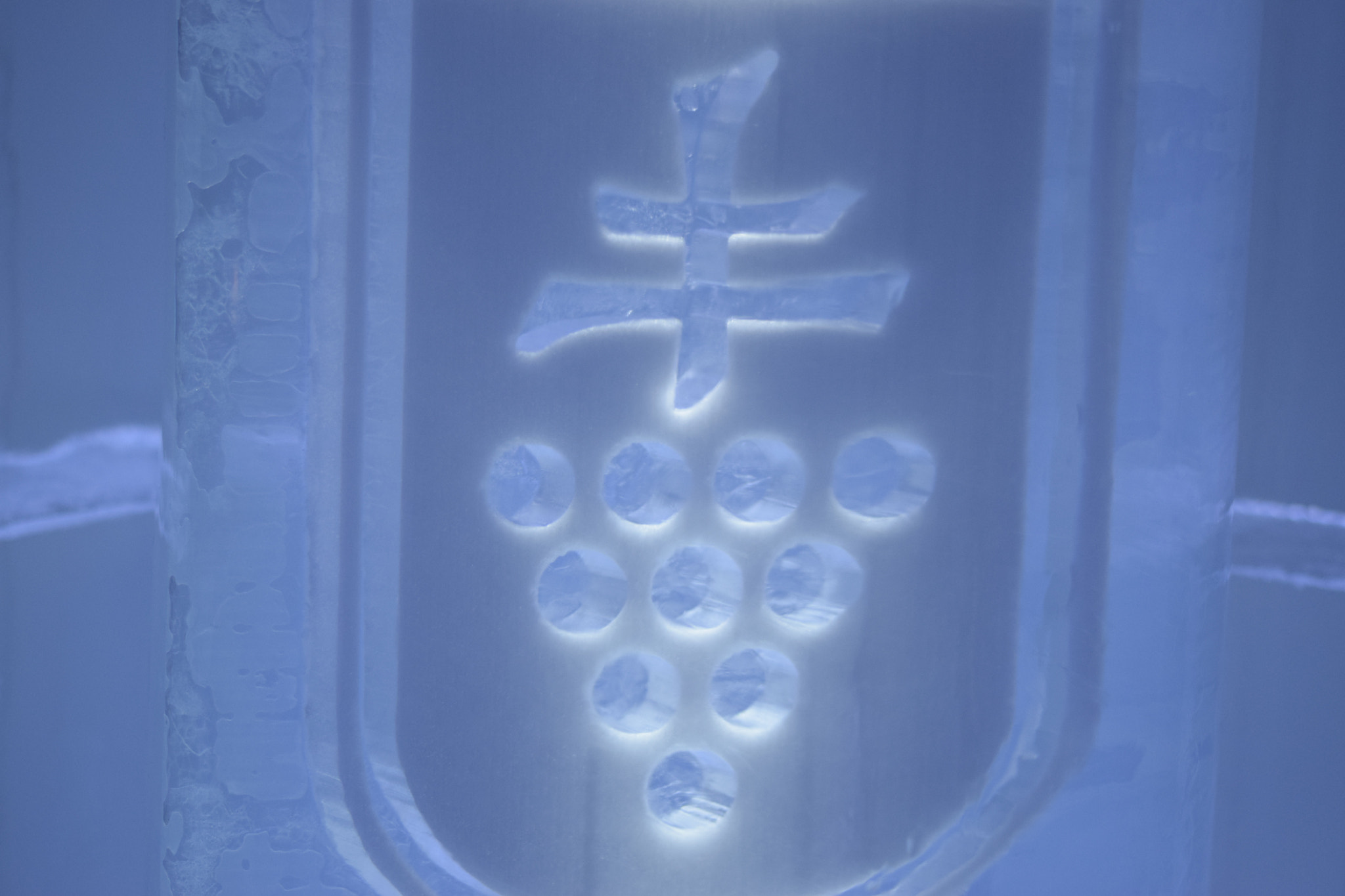 v2?sig=e0275b32058996159aa66a39e64d5161530f063edab6a936075de2a0d4a0e688