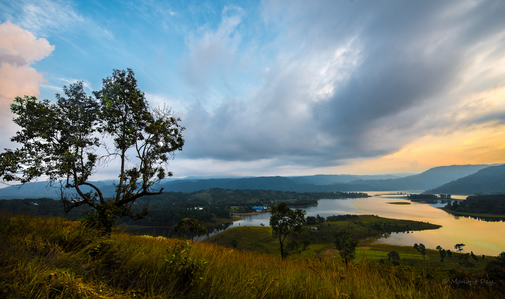 Umium Lake