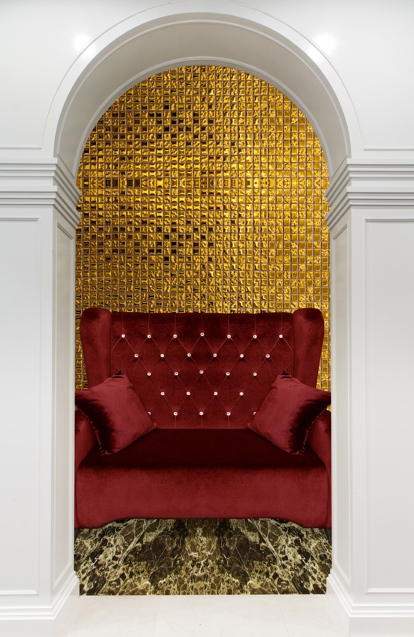 luxurious sofa  with graceful columns and arches