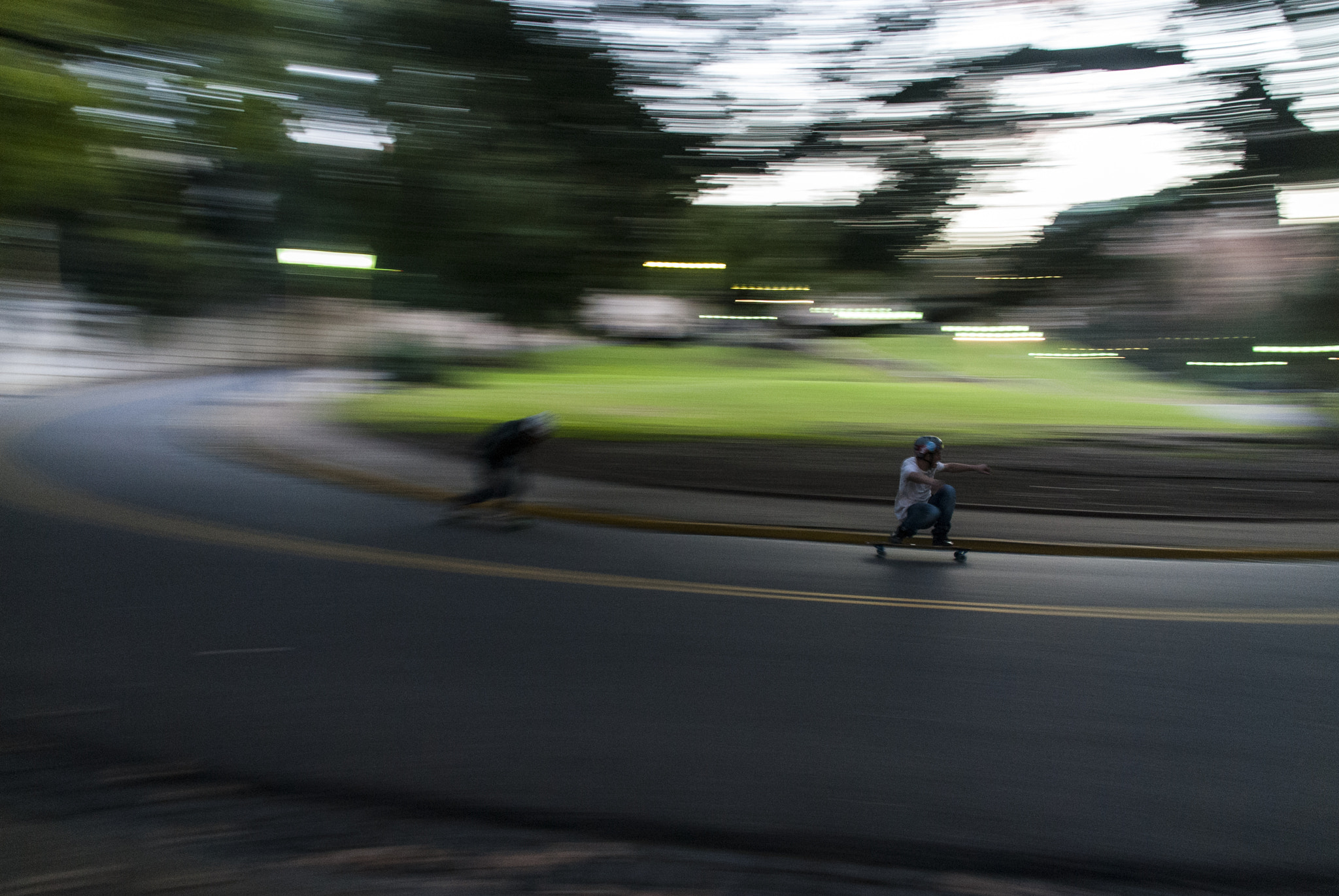 Nikon D200 + Sigma 18-200mm F3.5-6.3 DC sample photo. Longboard photography