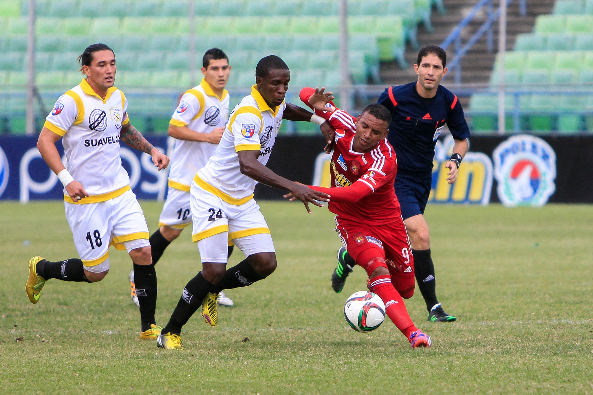 Canon EF 70-200mm F2.8L IS USM sample photo. Caracas fc 0-0 llaneros de guanare. photography