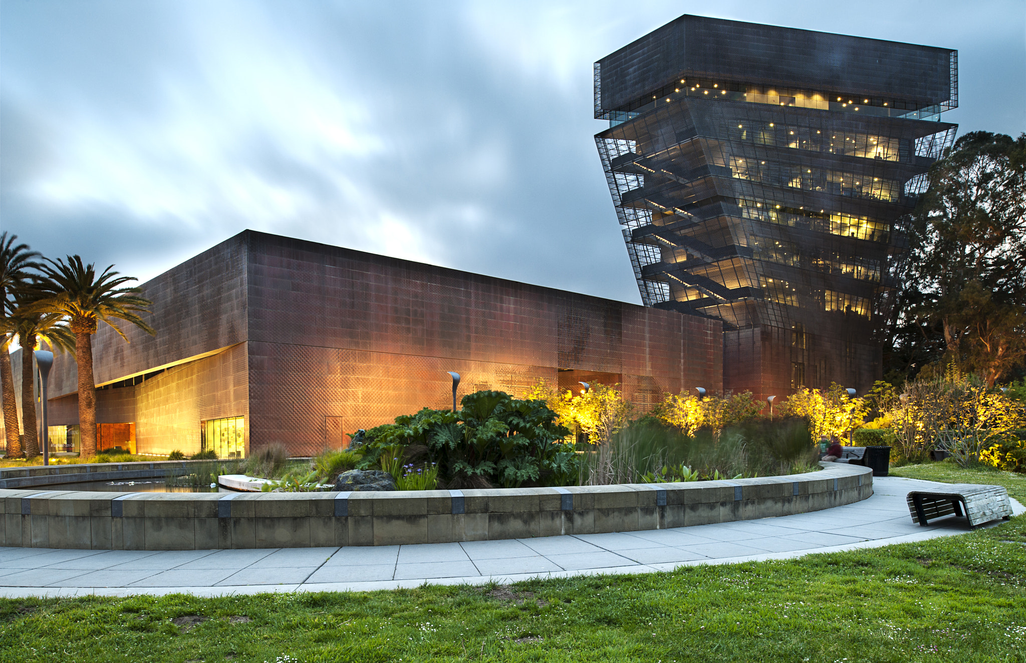 Nikon D700 + Nikon PC-E Nikkor 24mm F3.5D ED Tilt-Shift sample photo. Deyoung photography
