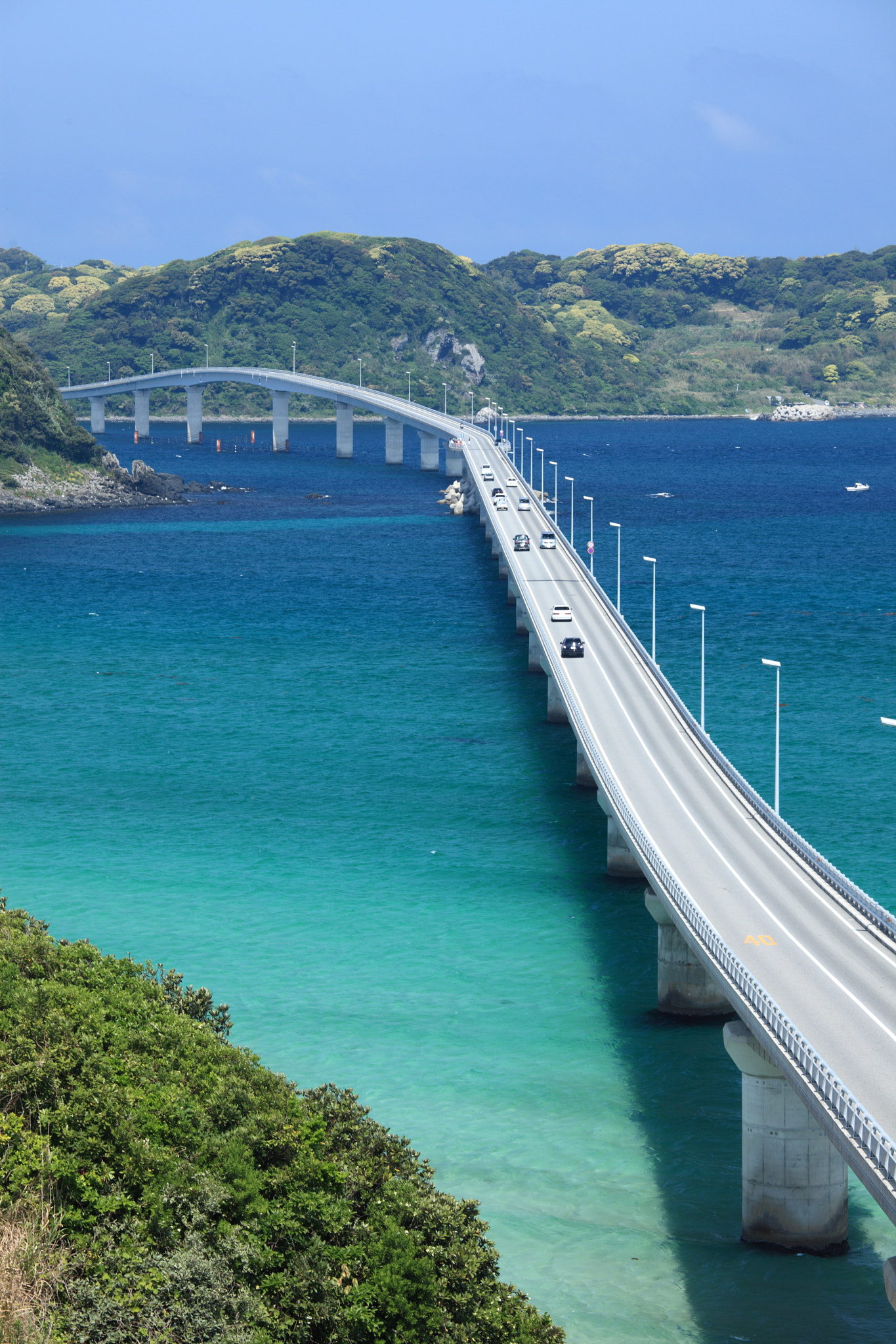 Canon EF 70-200mm F4L IS USM sample photo. The longerst free-way bridge in japan photography