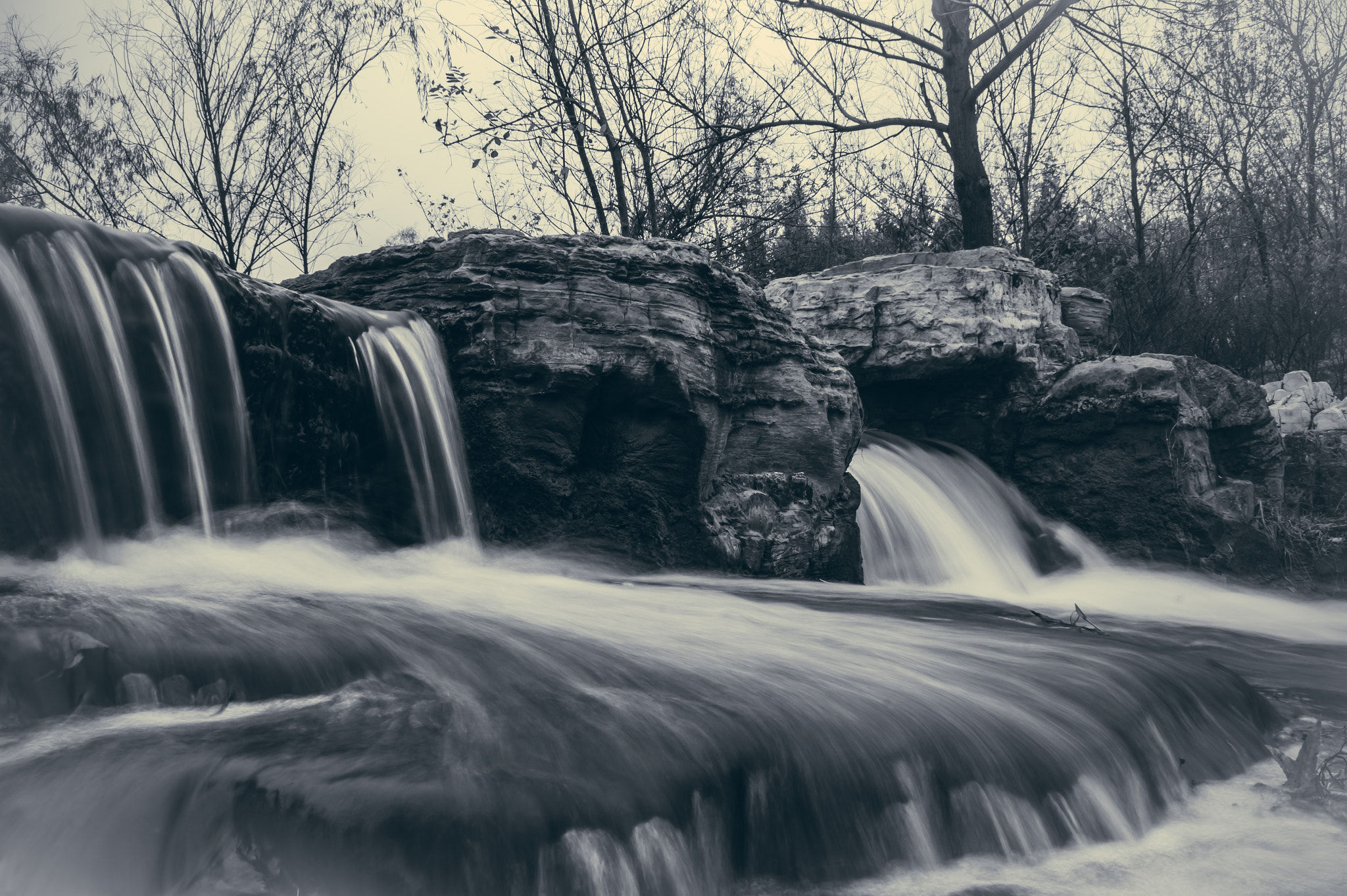 Sony Alpha QX1 + Sony E 18-55mm F3.5-5.6 OSS sample photo. Waterfall photography