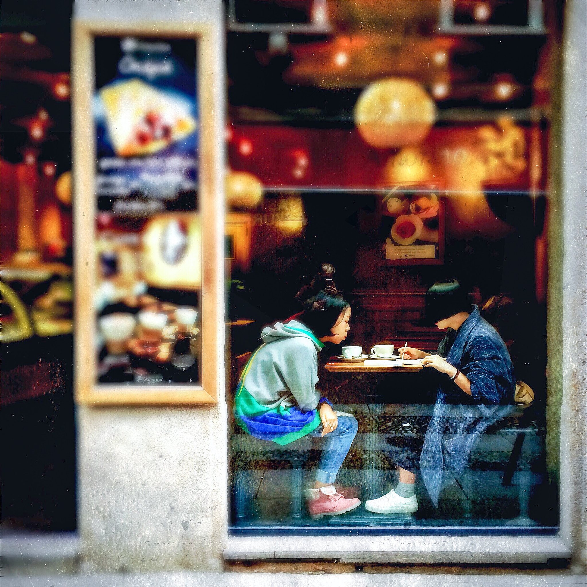 Hipstamatic 302 sample photo. Chinese dolls photography