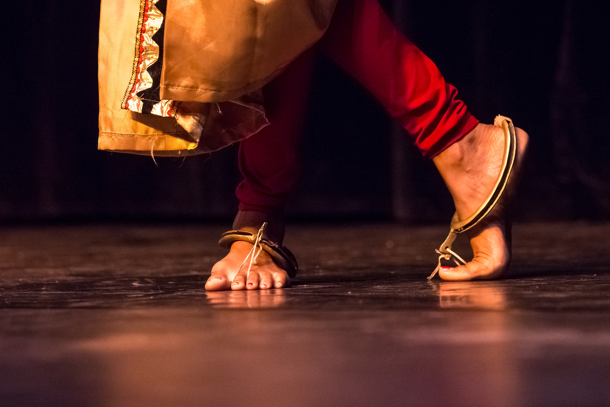 Sony a99 II + Sony 70-400mm F4-5.6 G SSM sample photo. Srilanka dancer photography