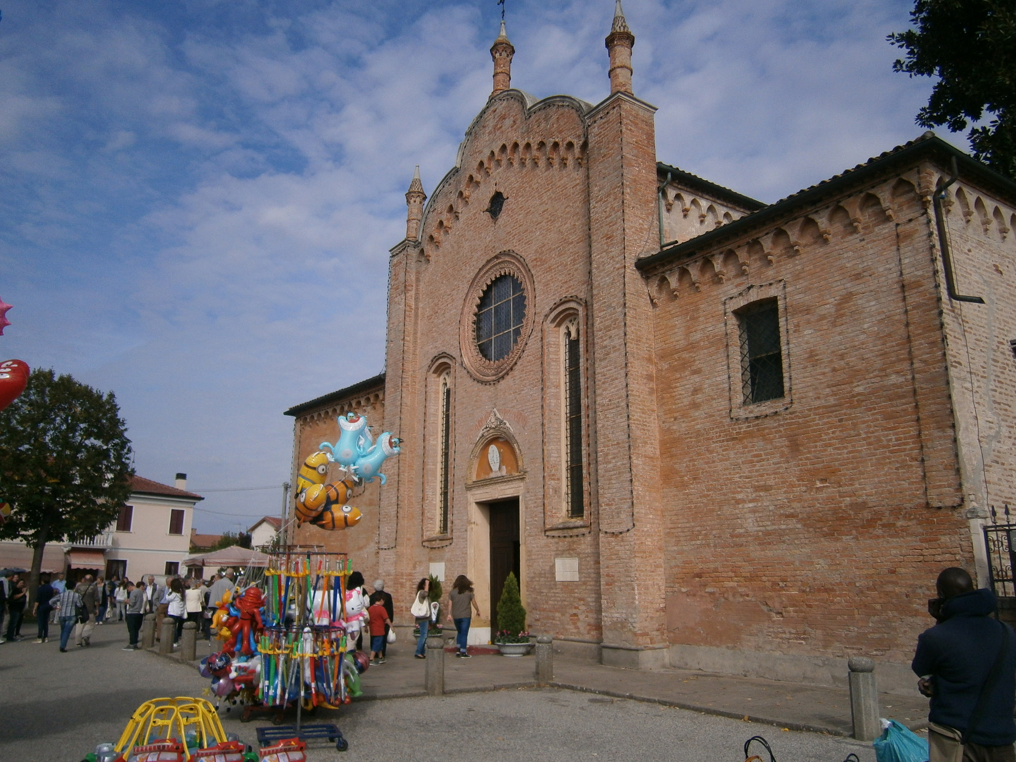 Olympus VG120,D705 sample photo. Ospedaletto euganeo (pd) - italy photography