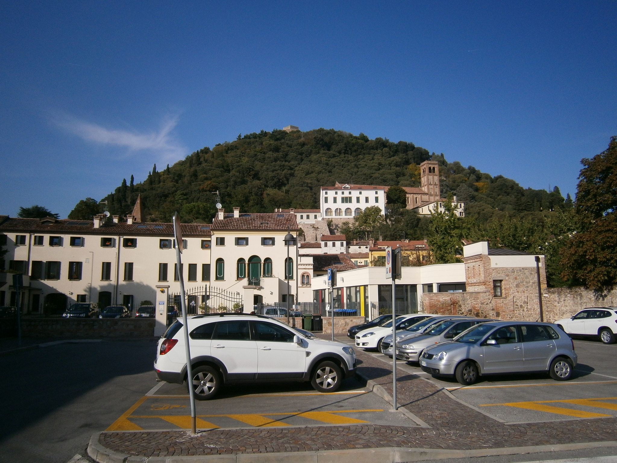 Olympus VG120,D705 sample photo. Monselice (pd) - italy photography