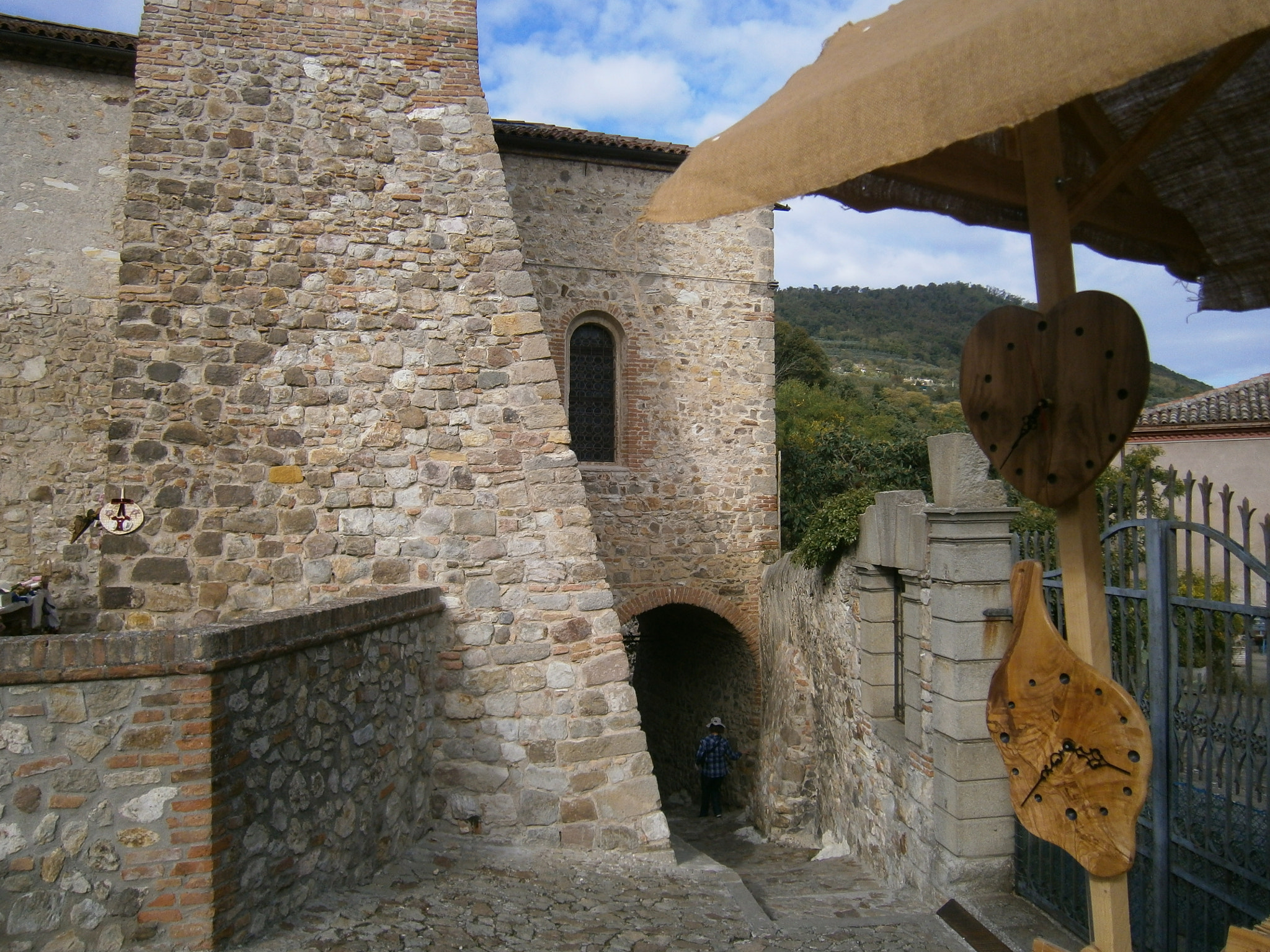 Olympus VG120,D705 sample photo. Arquà petrarca (pd) - italy photography