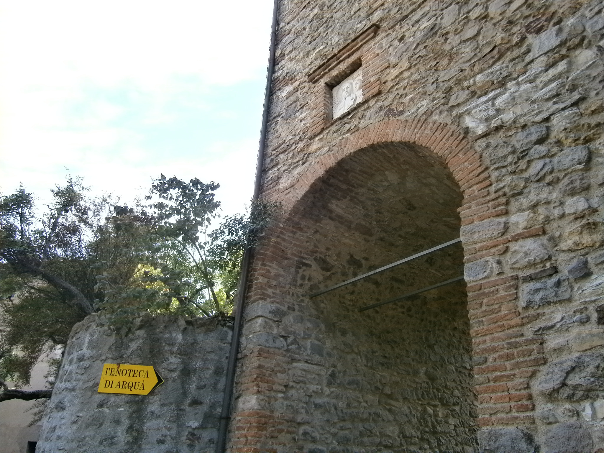 Olympus VG120,D705 sample photo. Arquà petrarca (pd) - italy photography