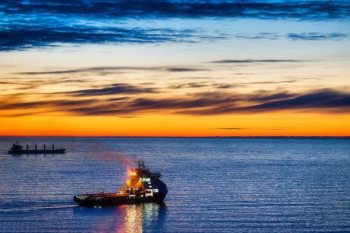 Sony Sonnar T* 135mm F1.8 ZA sample photo. Out at sea. photography