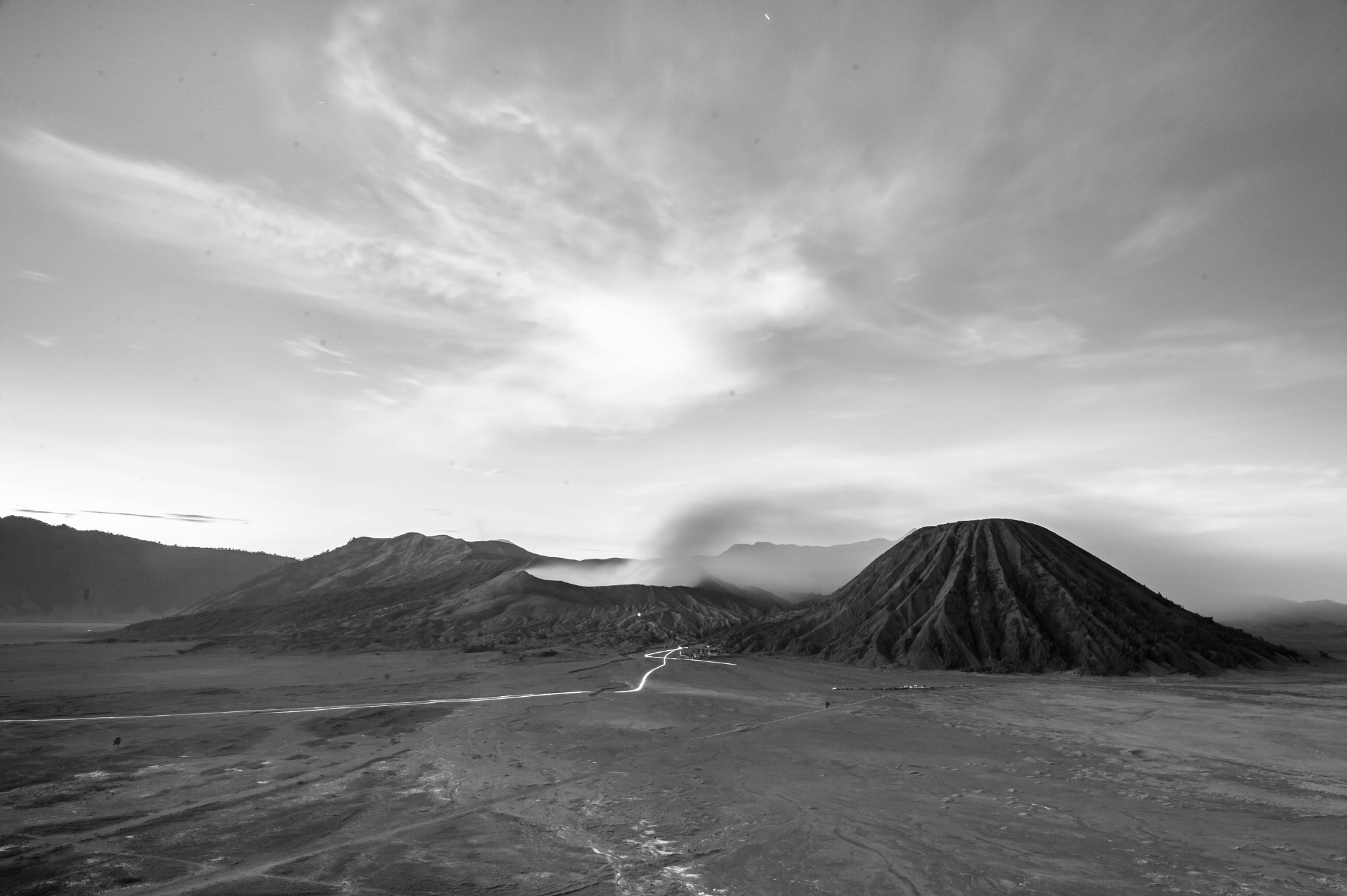 Nikon Df + Nikon AF-S Nikkor 24mm F1.4G ED sample photo. Volcanoes bromo smoky photography