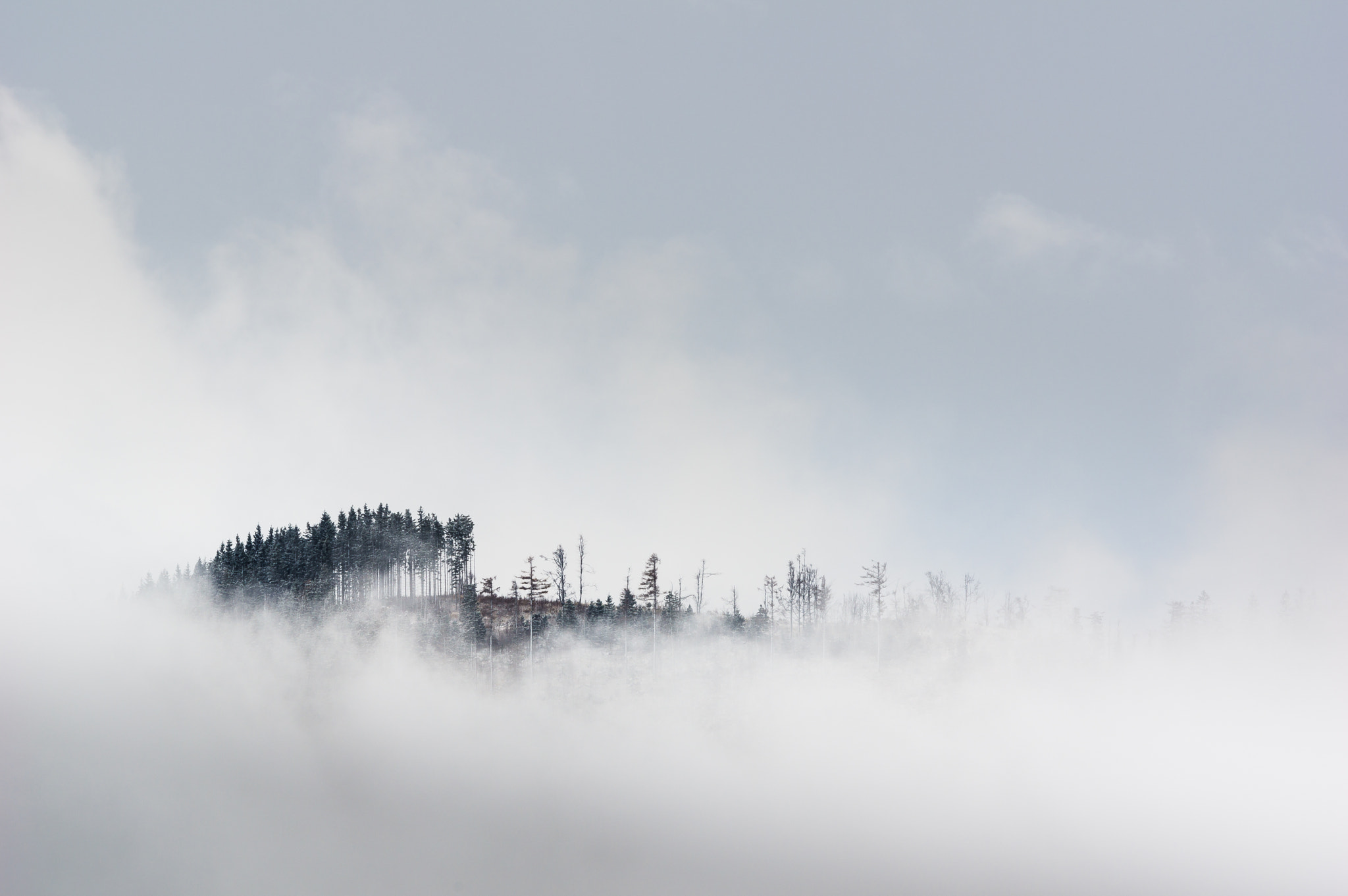 Pentax K-3 II + Sigma 120-400mm F4.5-5.6 DG OS HSM sample photo. Island in the sky photography