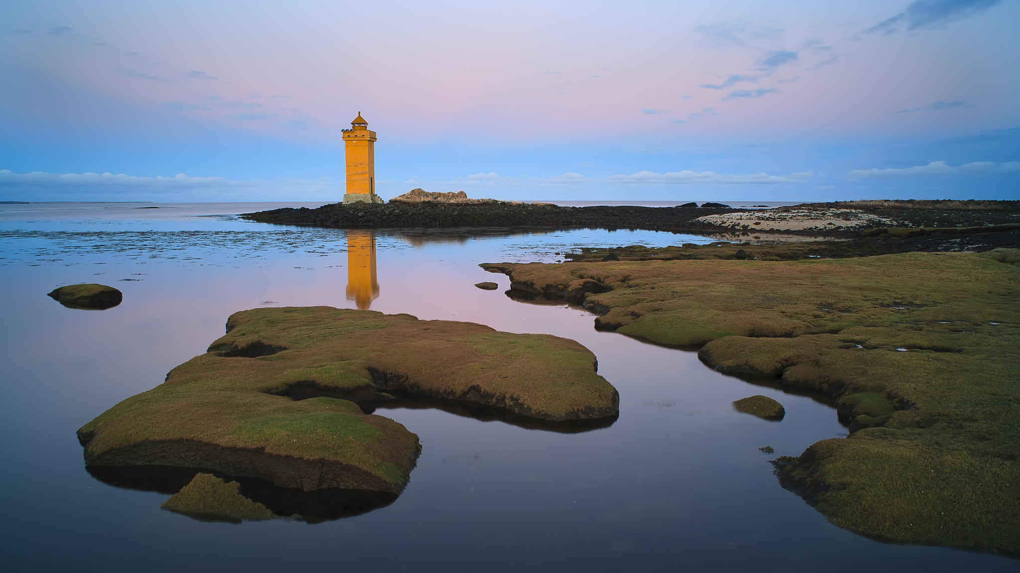 Canon EOS 5D + Canon EF 28mm F2.8 sample photo. Vatnsleysustrandarvegur, iceland. photography