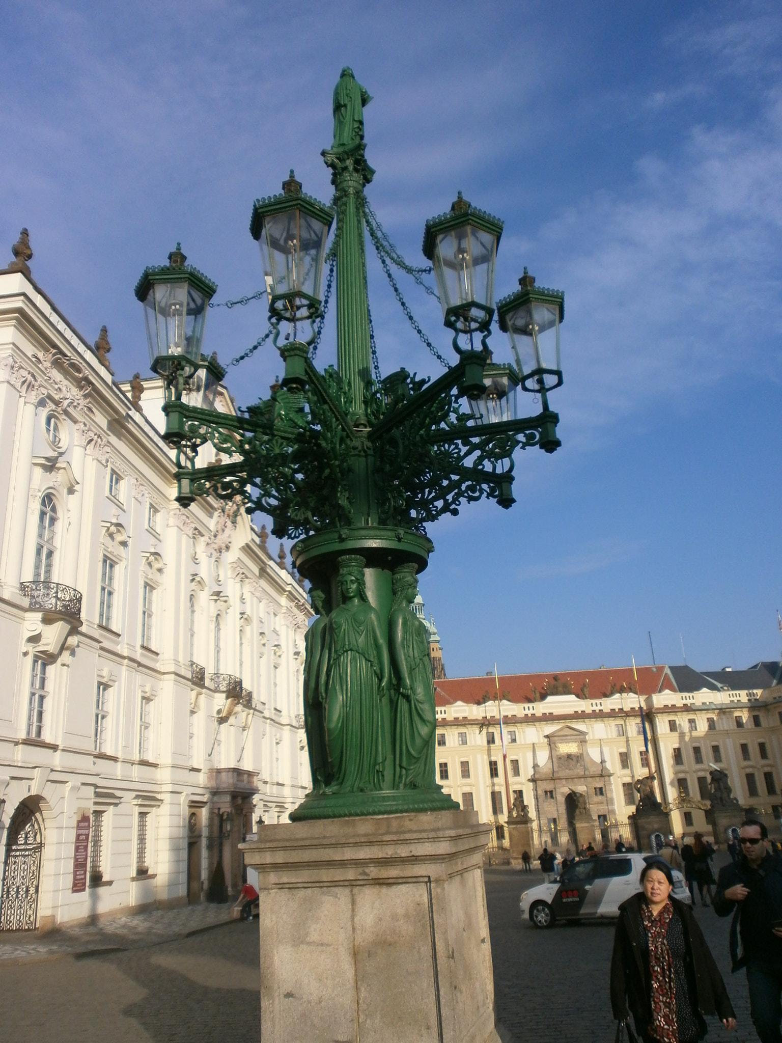 Olympus VG150,D735 sample photo. Prague photography