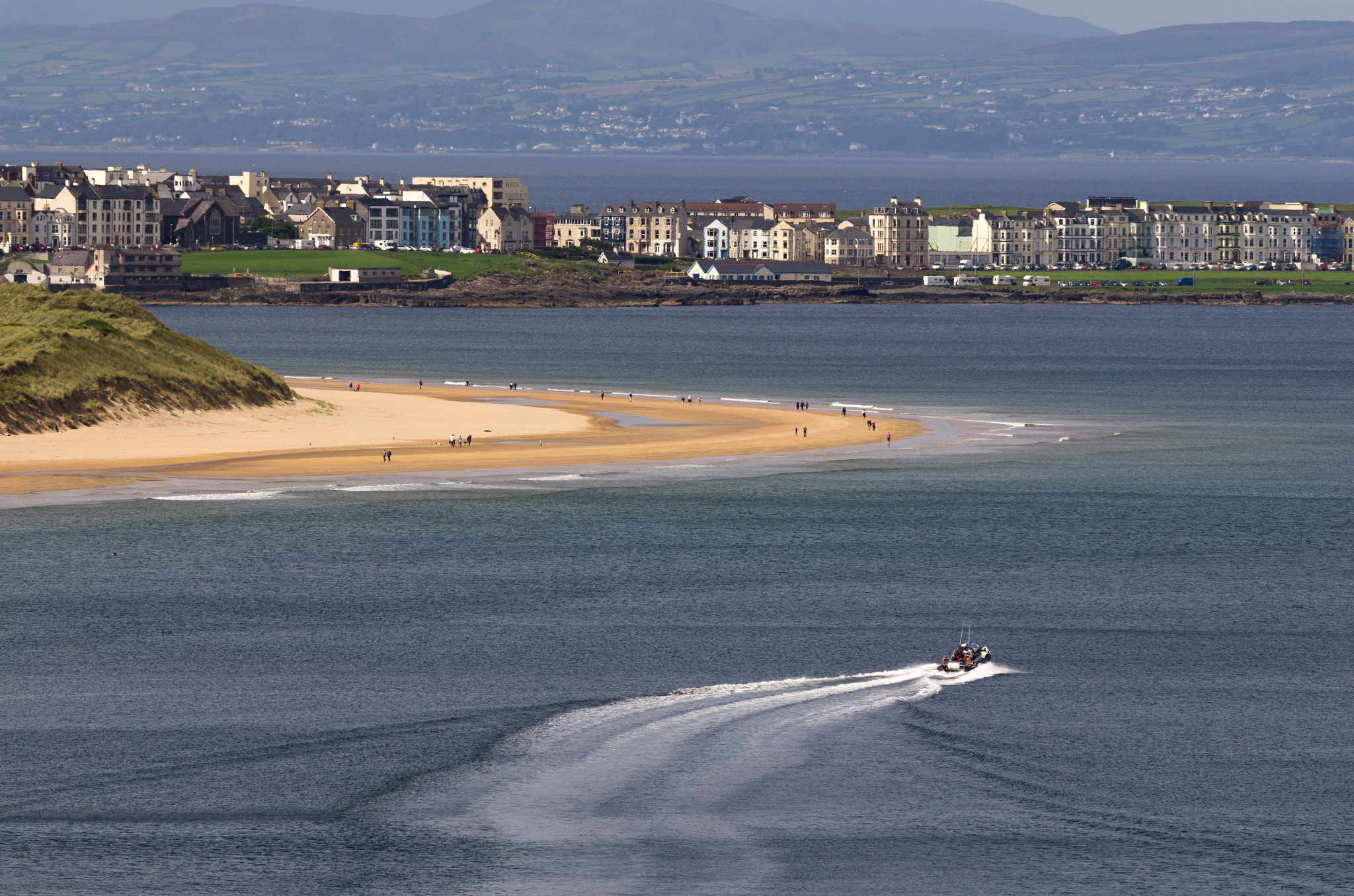 Pentax smc DA* 300mm F4.0 ED (IF) SDM sample photo. Portrush photography