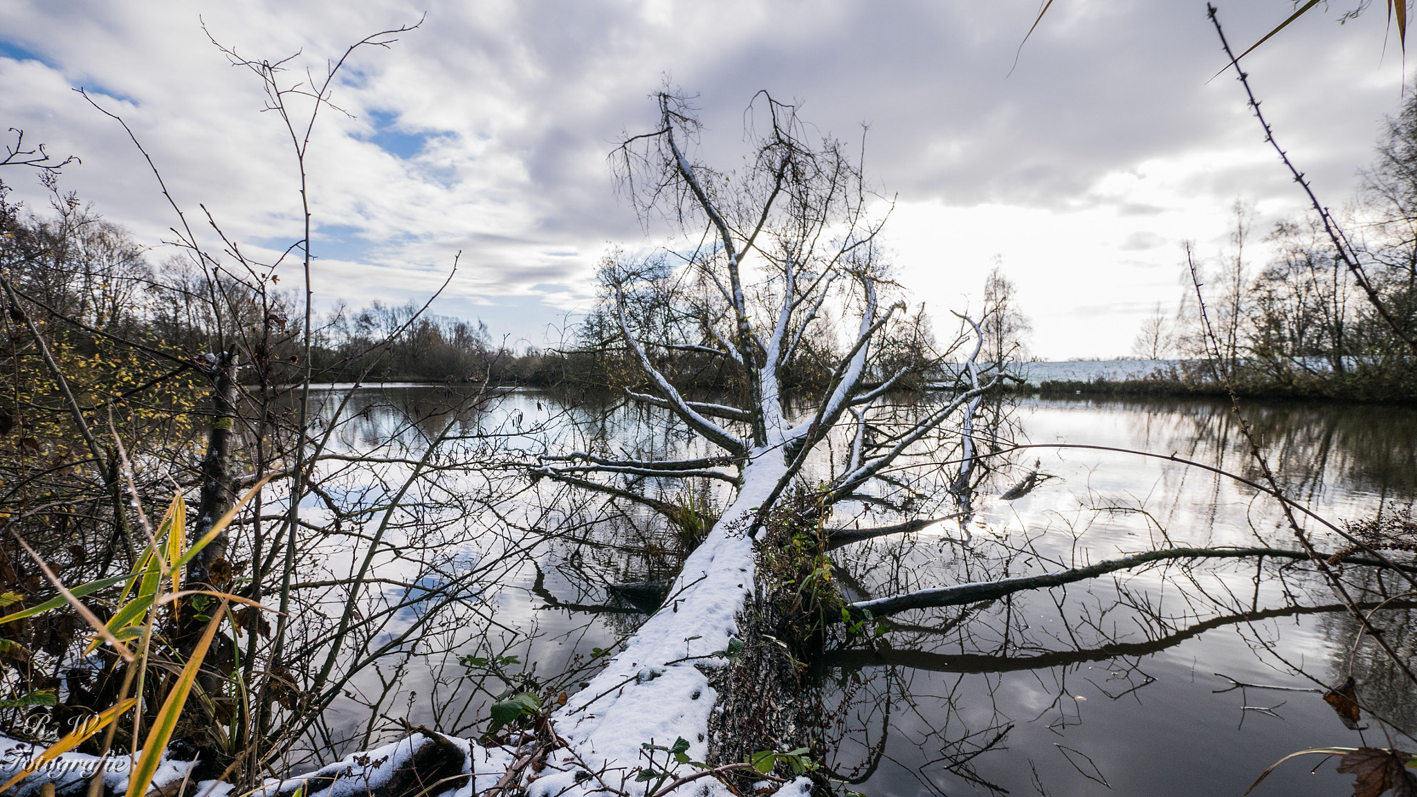 Panasonic Lumix DMC-GM1 + Panasonic Lumix G Vario 7-14mm F4 ASPH sample photo. An der ochtum photography