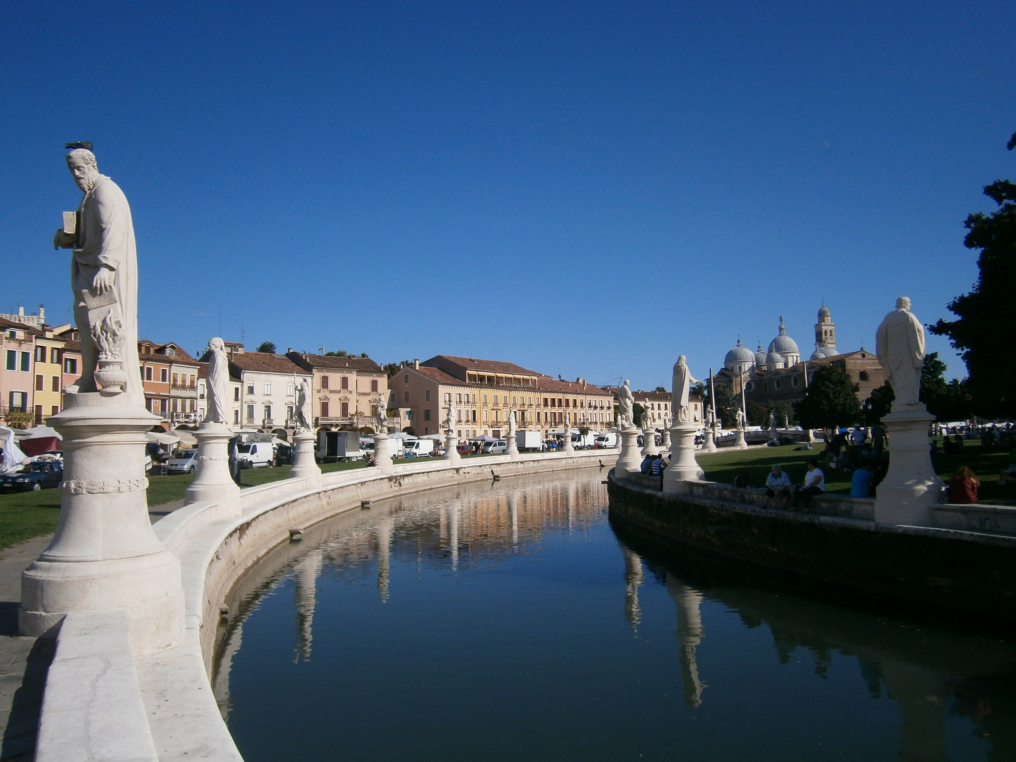Olympus VG120,D705 sample photo. Padova - italy photography