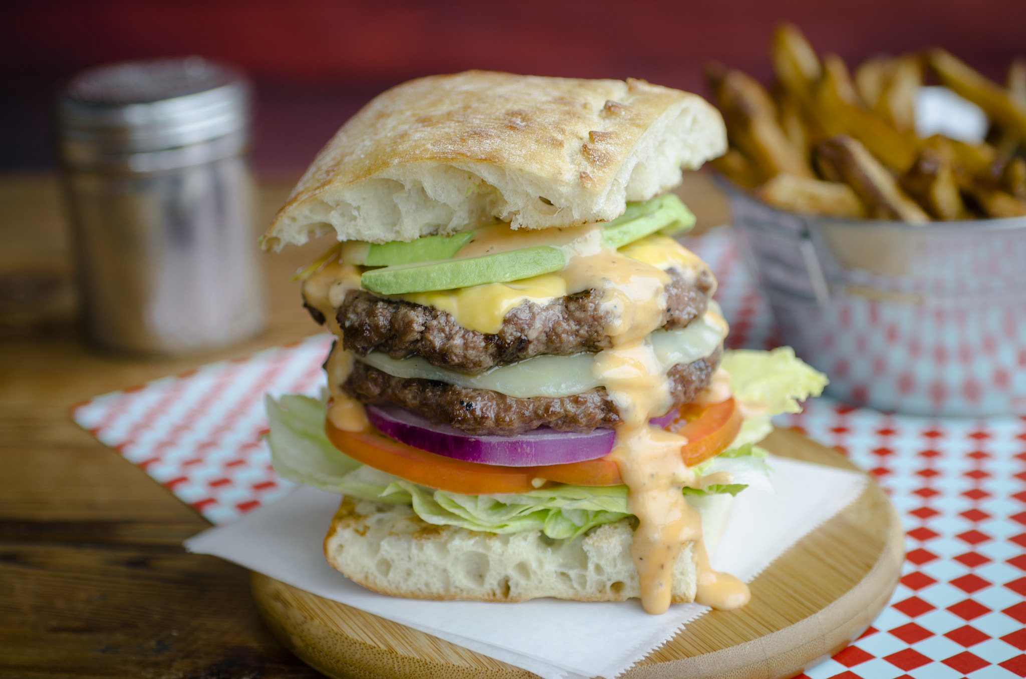 Sigma 50mm F2.8 EX DG Macro sample photo. Jake melnicks burger of the month - frisco burger photography