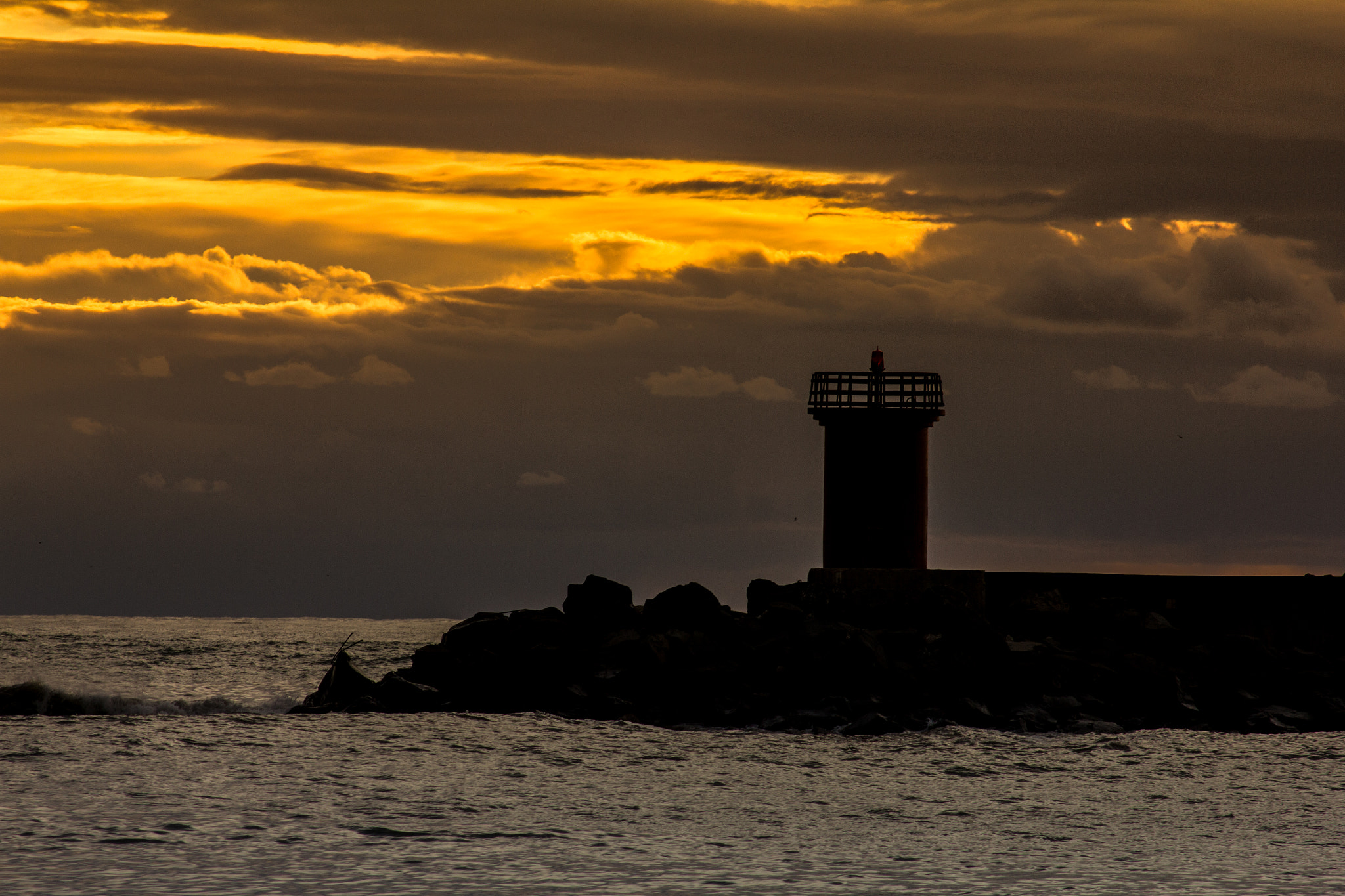 Canon EF 55-200mm f/4.5-5.6 sample photo. Plaiades photography