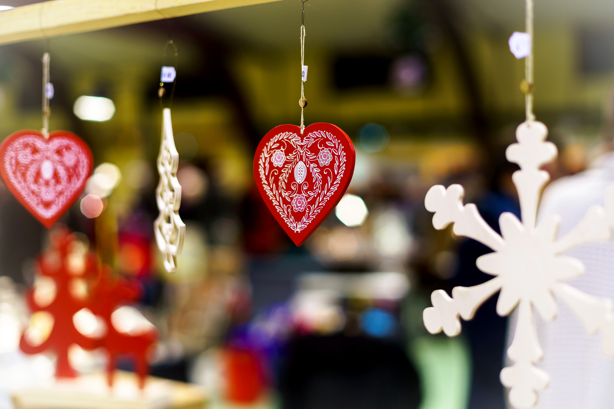 Sony a99 II + Minolta AF 50mm F1.4 [New] sample photo. Traditional christmas market with handmade souvenirs photography