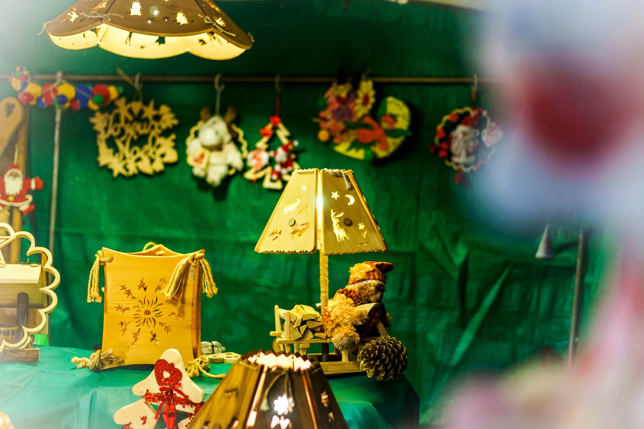 Sony Alpha a99 + Minolta AF 50mm F1.4 [New] sample photo. Traditional christmas market with handmade souvenirs photography