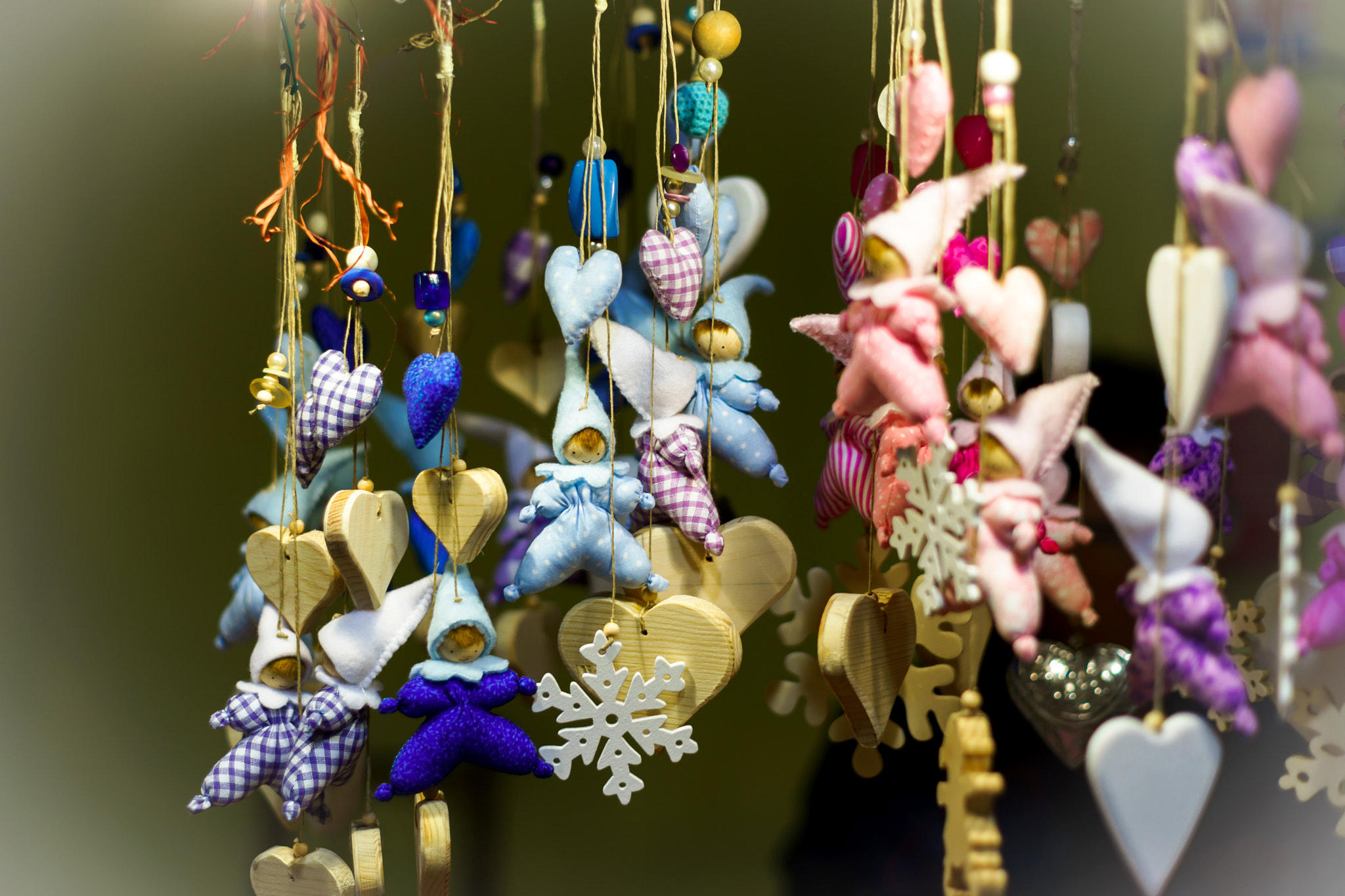 Sony Alpha a99 + Minolta AF 50mm F1.4 [New] sample photo. Traditional christmas market with handmade souvenirs photography
