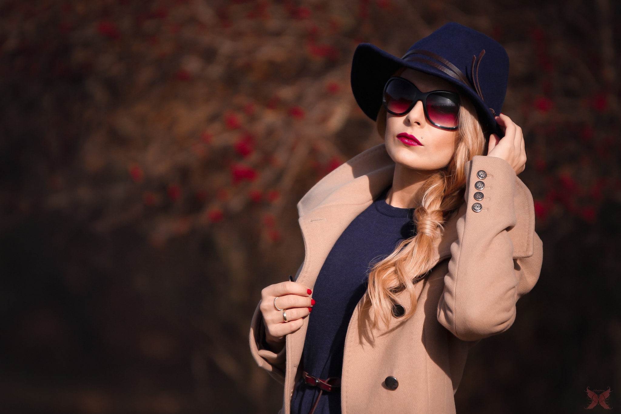 Sigma 70-200mm F2.8 EX DG OS HSM sample photo. Fashion photography