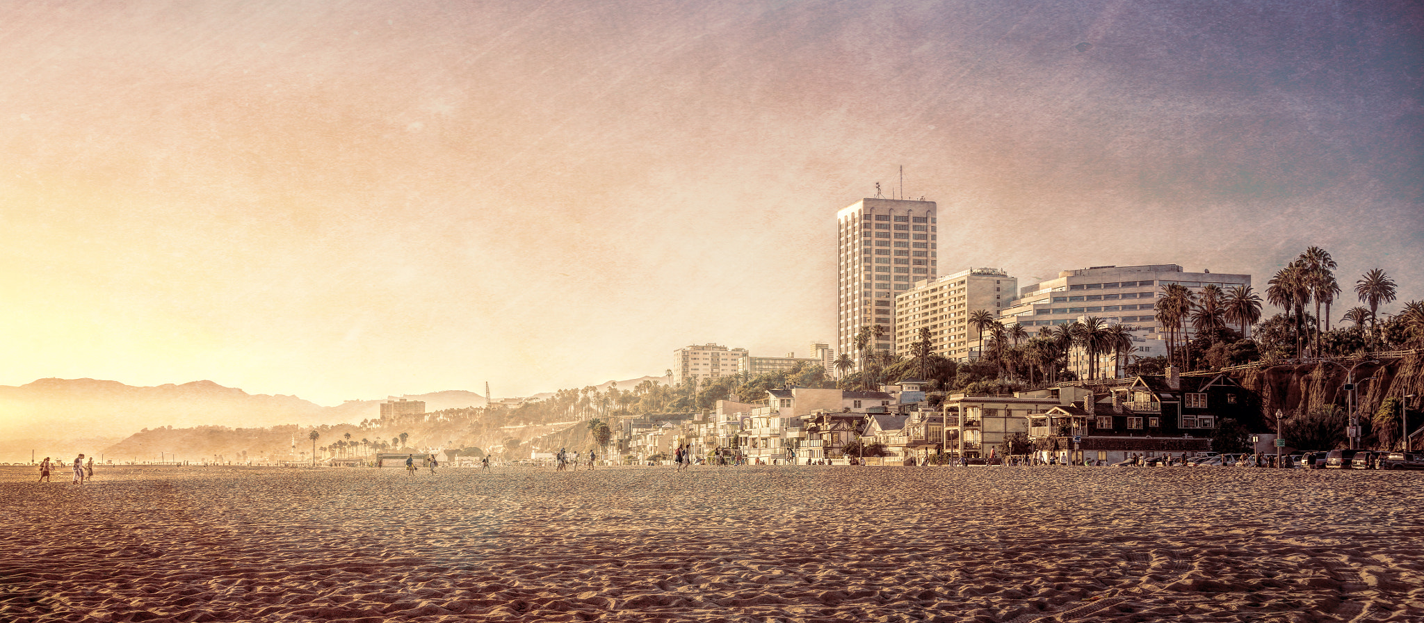 24-105mm F4 sample photo. Santa monica beach photography