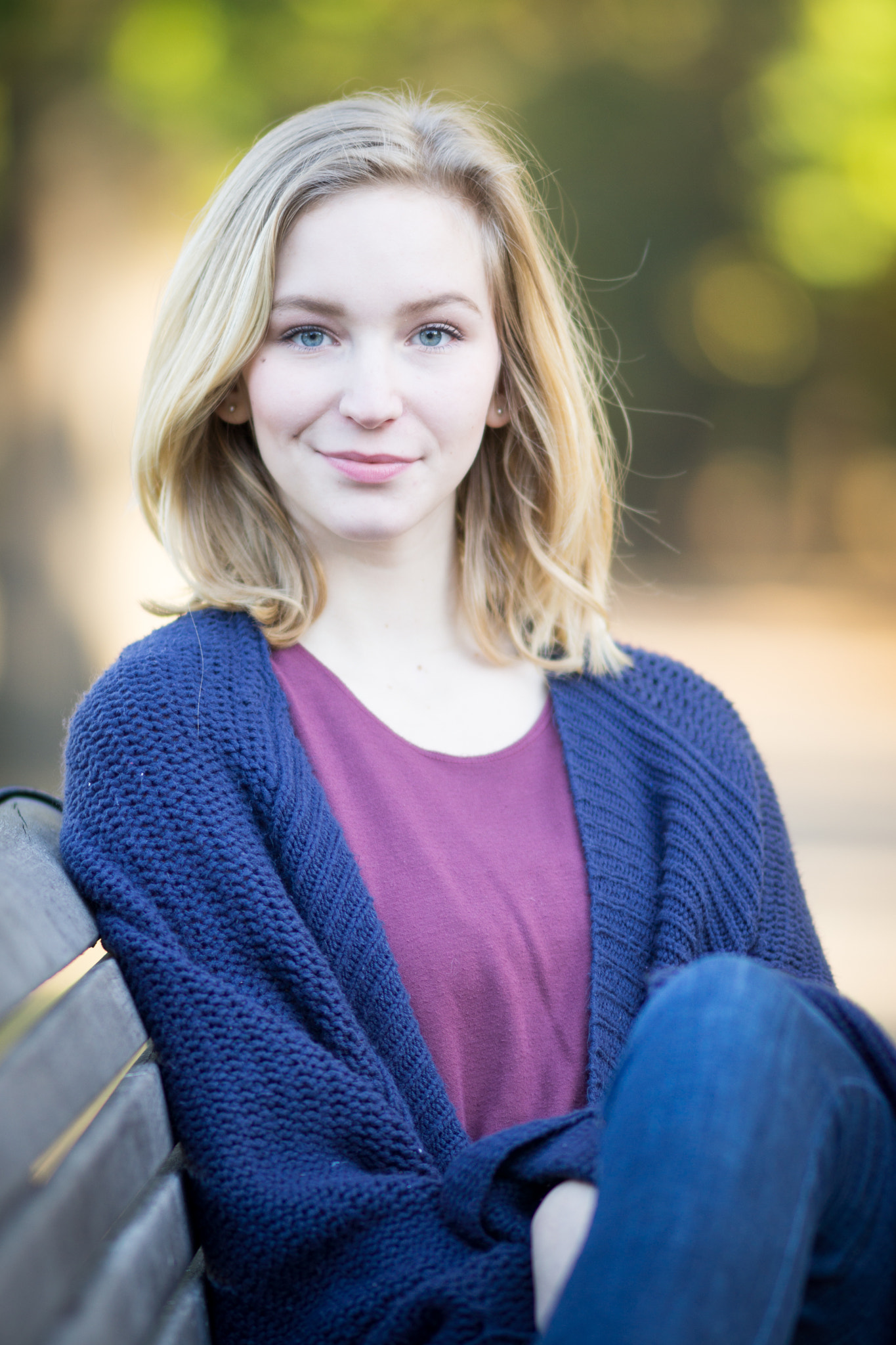 Sony Sonnar T* 135mm F1.8 ZA sample photo. Benched photography