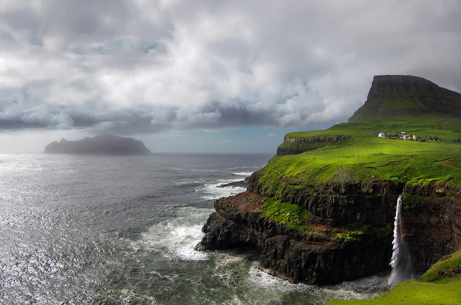 Pentax K-5 sample photo. Gásadalur, faroe islands photography