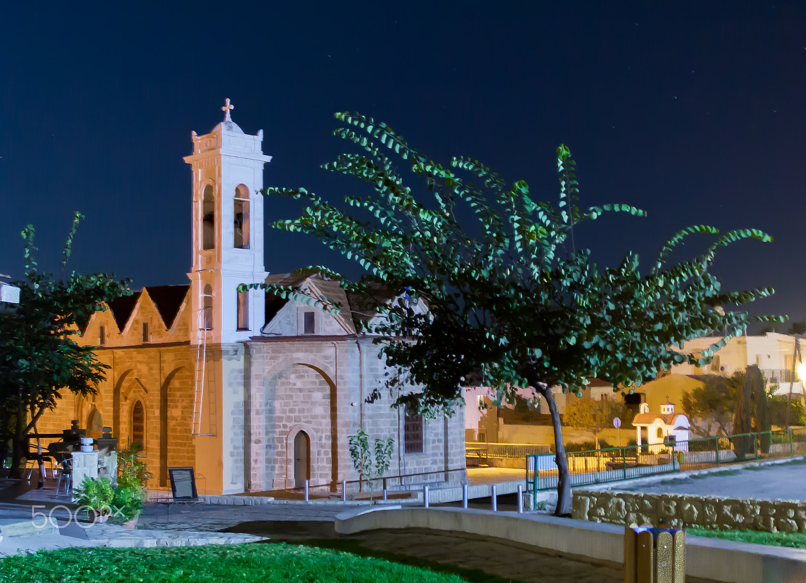 EF28-70mm f/2.8L USM sample photo. Metamorphosis church photography