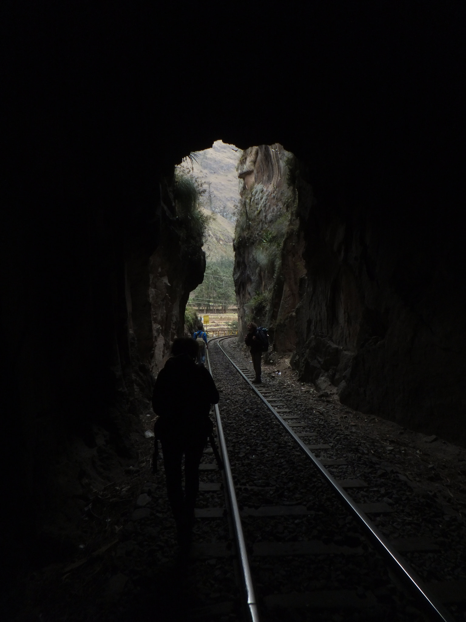 Fujifilm FinePix F600 EXR sample photo. Camino para el machu pichu photography