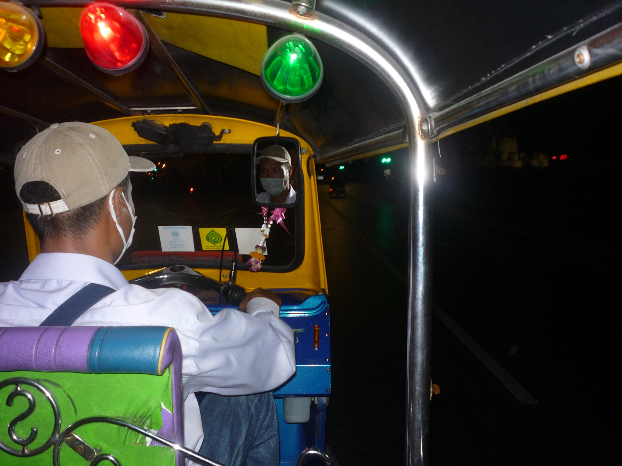 Panasonic DMC-LZ8 sample photo. Tuk tuk ride photography