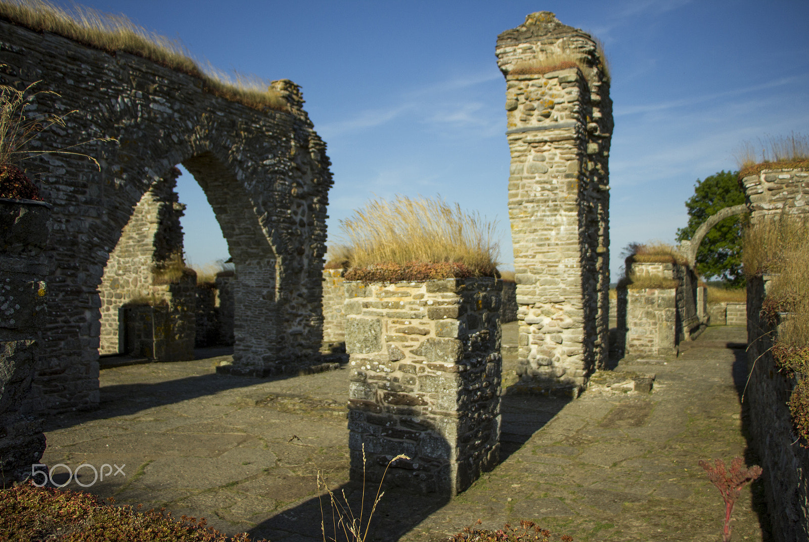 Canon EF-S 18-135mm F3.5-5.6 IS STM sample photo. Gudhem abbey photography