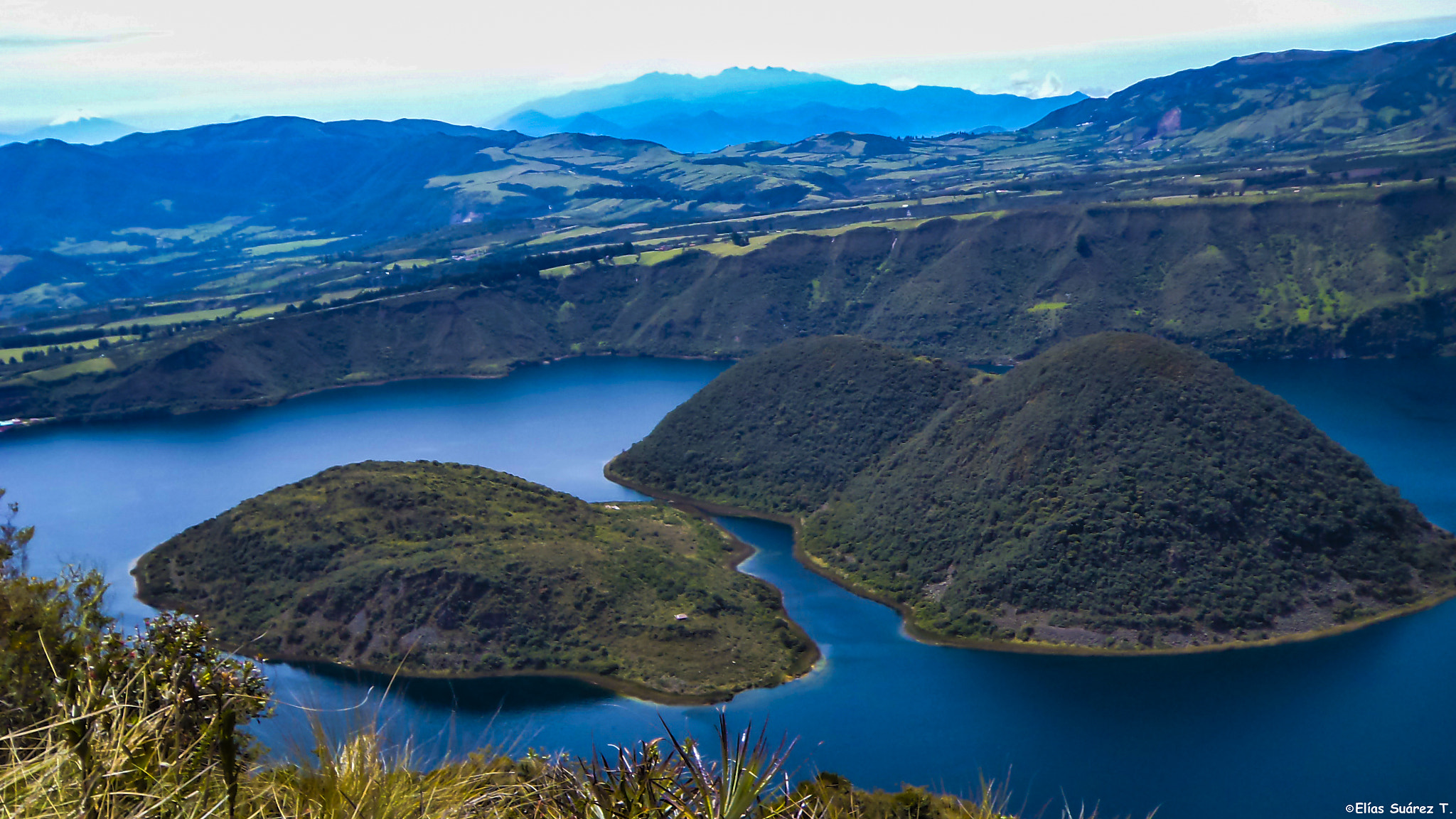 Sony DSC-W520 sample photo. Laguna de cuicocha photography