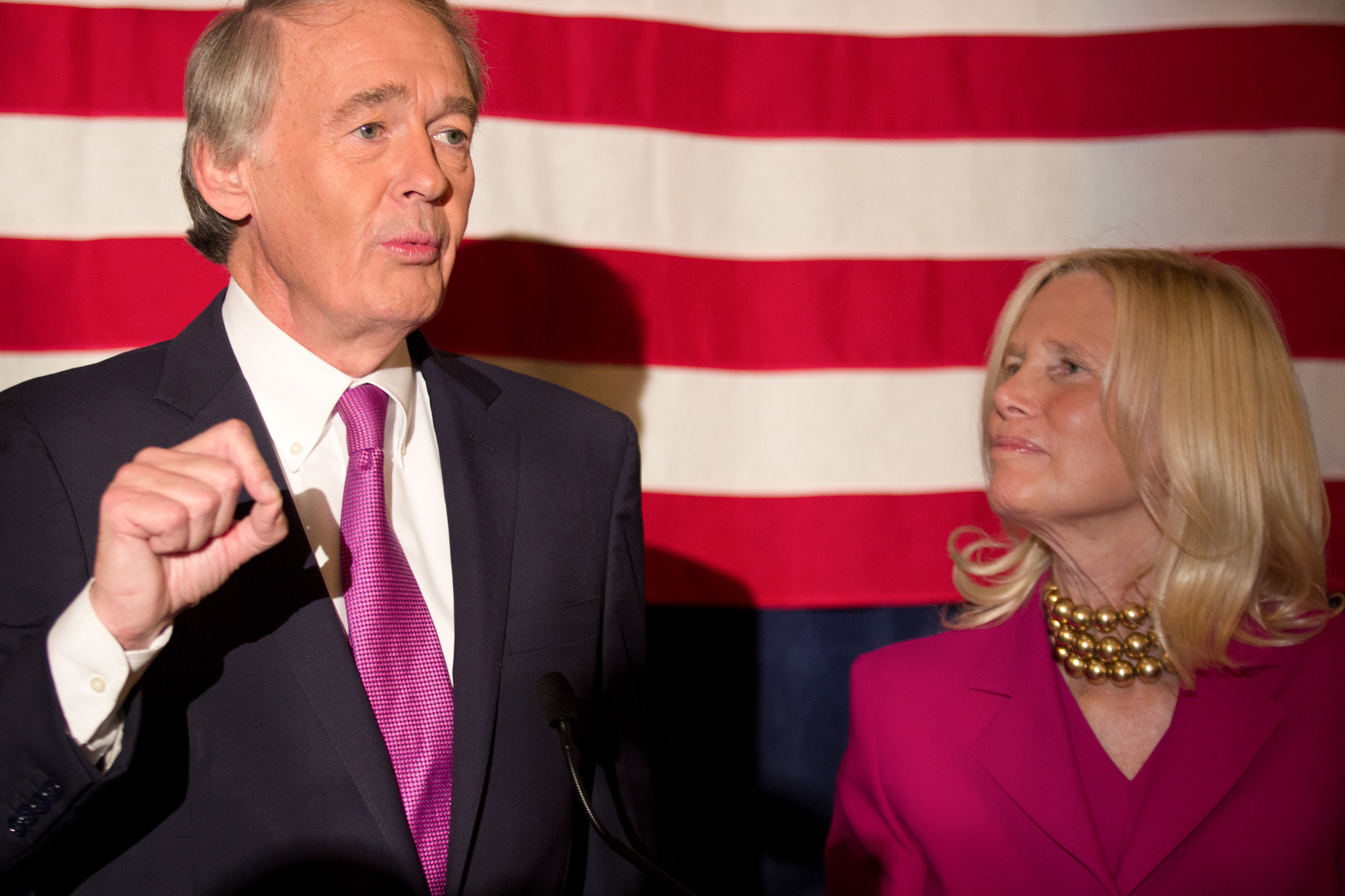 Canon EF 70-200mm F2.8L USM sample photo. Sen. edward markey makes victory speech photography