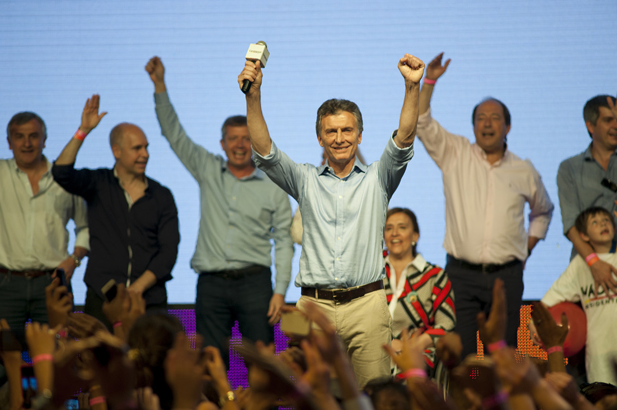 Nikon D700 + AF Nikkor 300mm f/4 IF-ED sample photo. Mauricio macri president photography