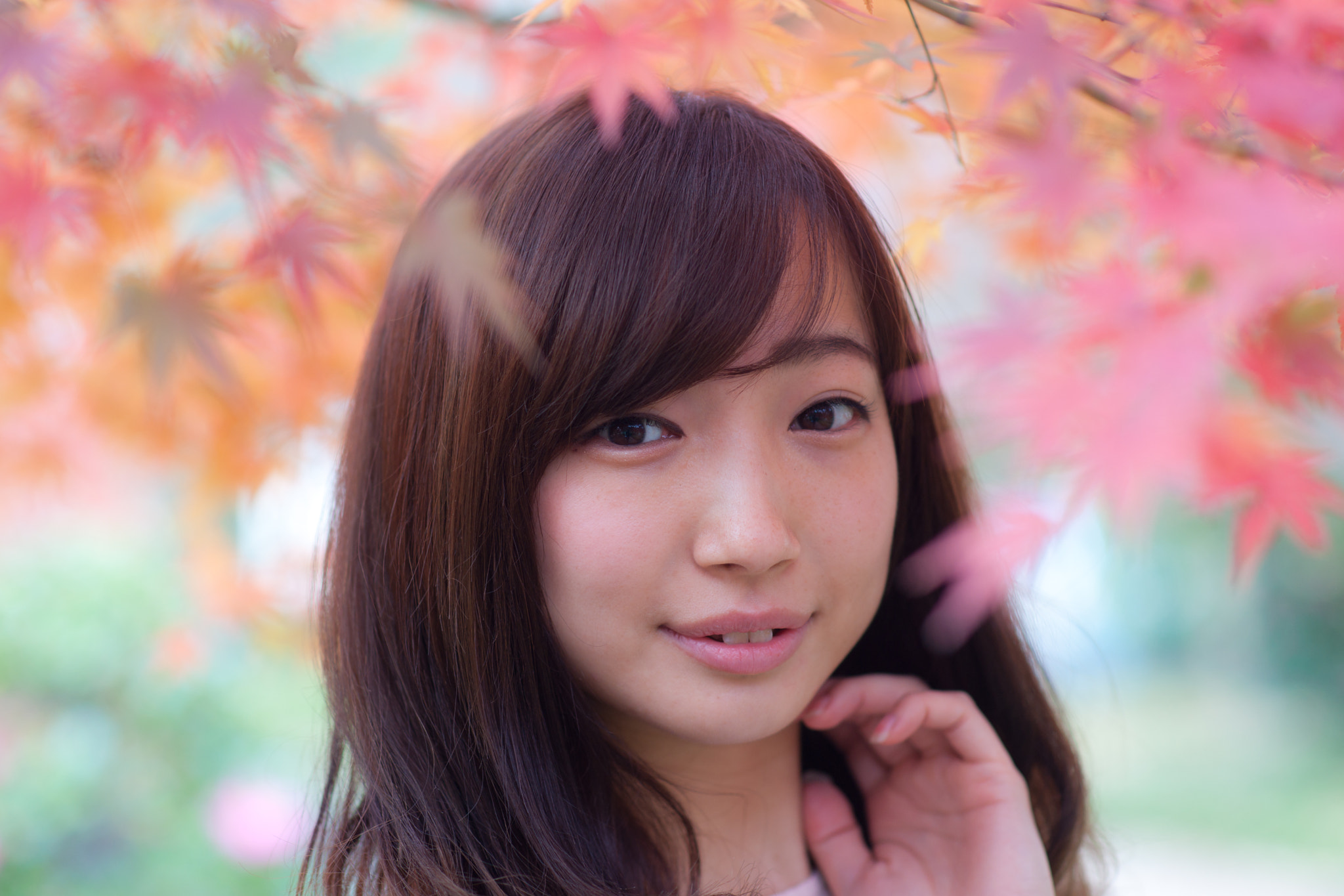 Sony Alpha DSLR-A900 + Sony Planar T* 85mm F1.4 ZA sample photo. Beautiful girl photography