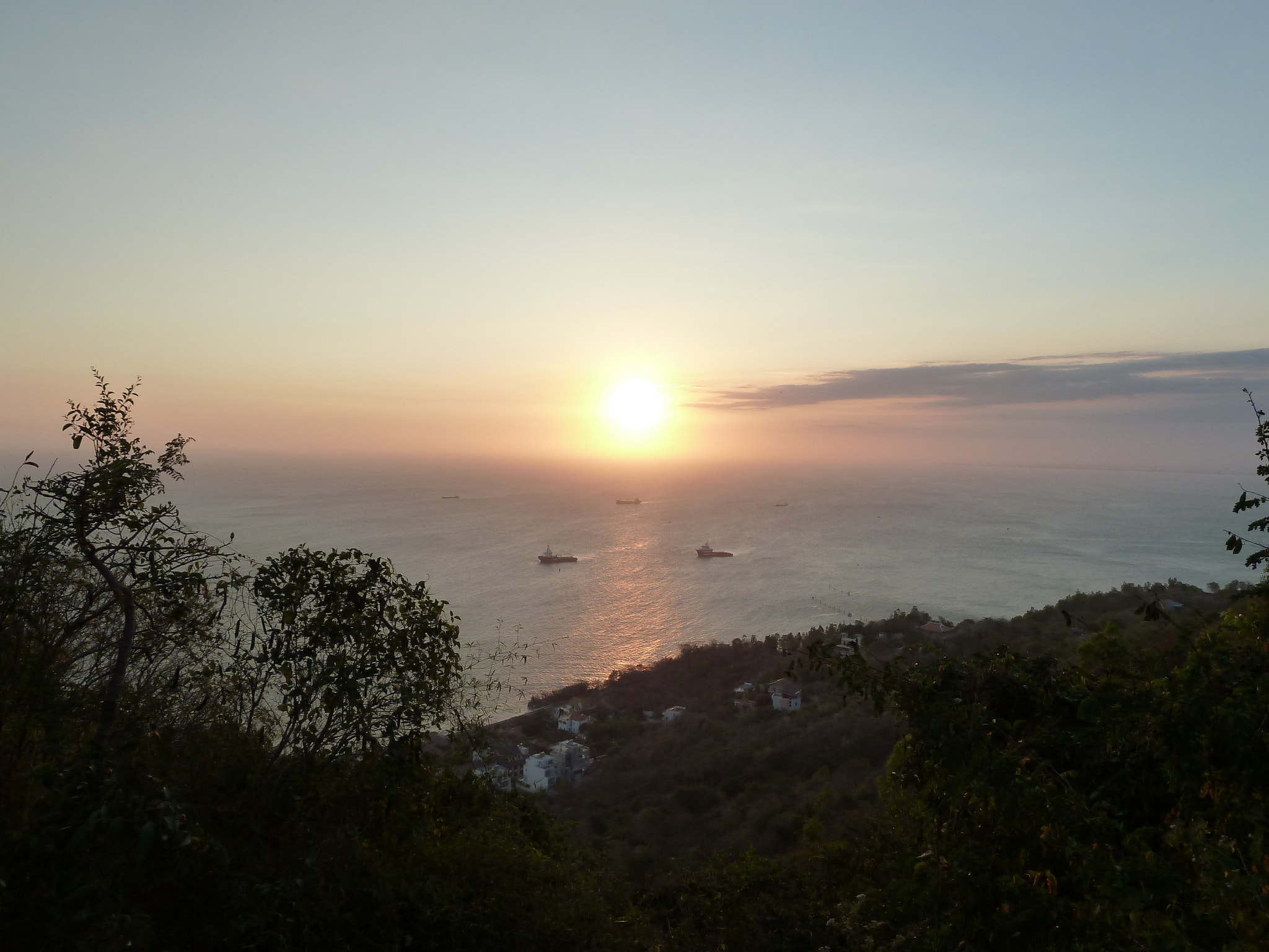 Panasonic DMC-ZS6 sample photo. Sunset photography