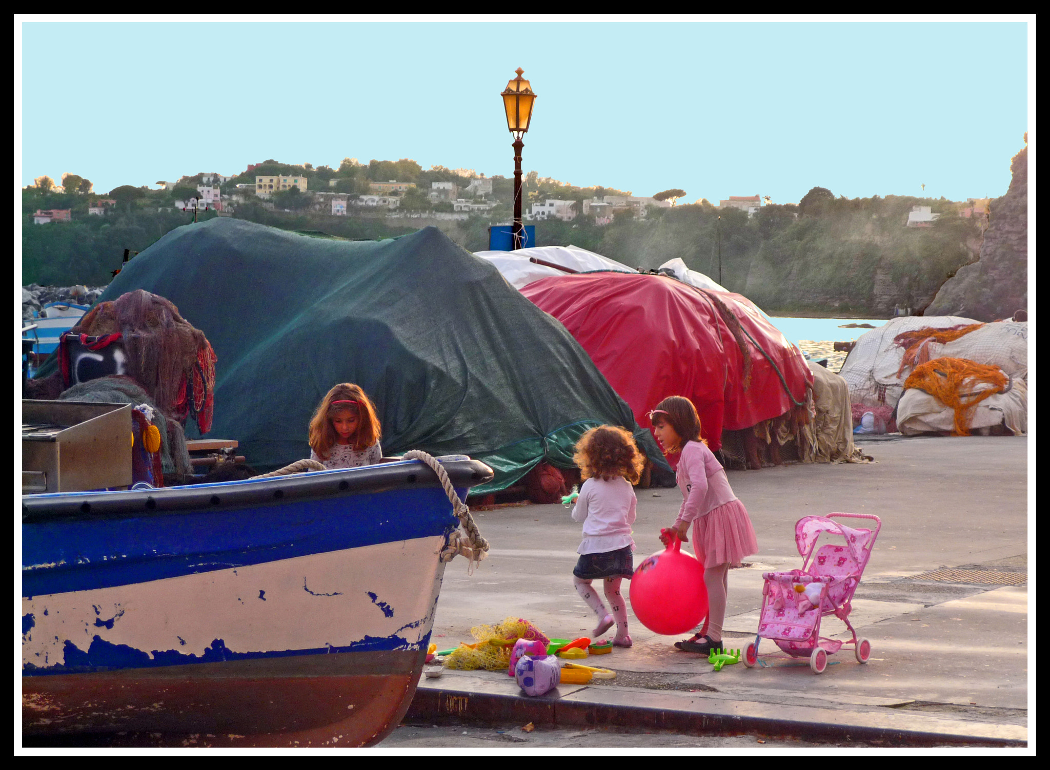 Panasonic DMC-FX150 sample photo. Un pomeriggio sul porto di procida photography